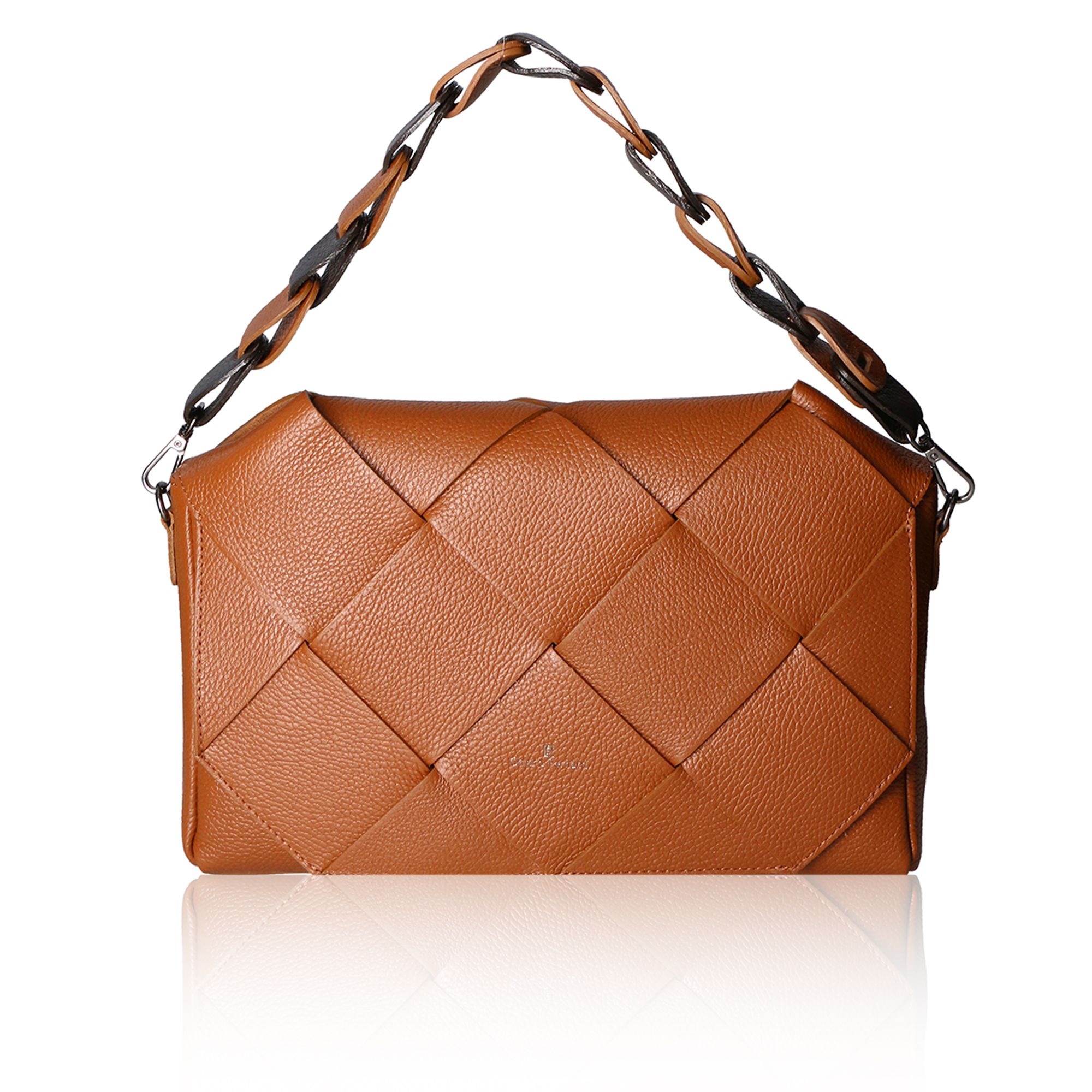 Chiara Ferretti
Borsa in pelle con
design intrecciato