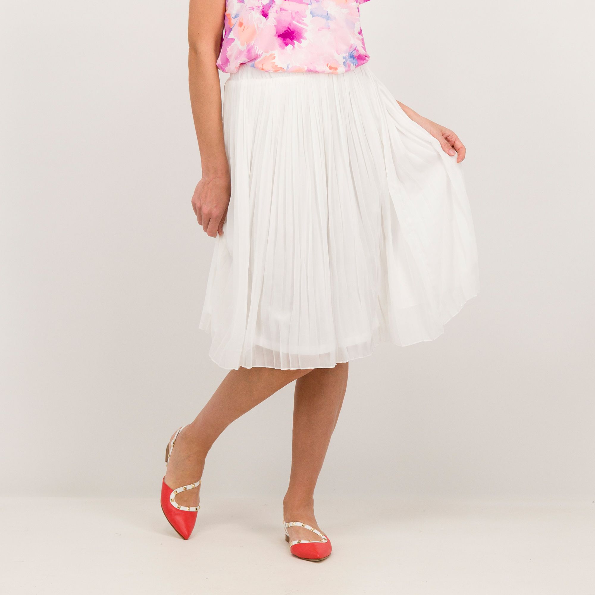 Nina Leonard
Gonna al ginocchio
in chiffon plissé
con elastico