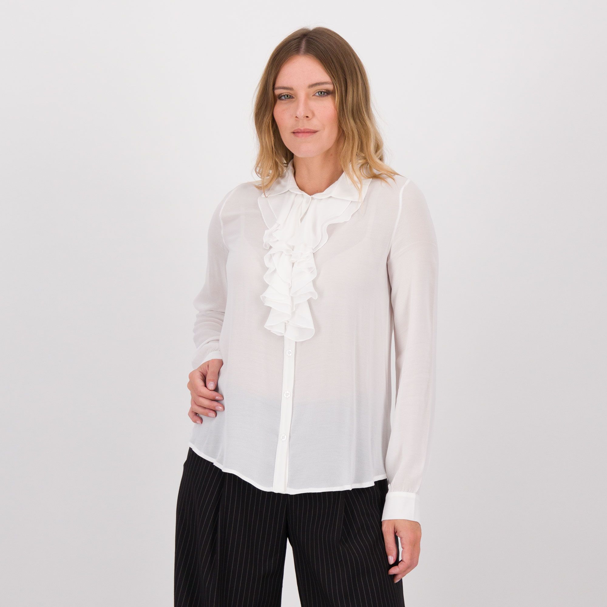 REBEKA ROSS
Camicia in georgette 
con rouches