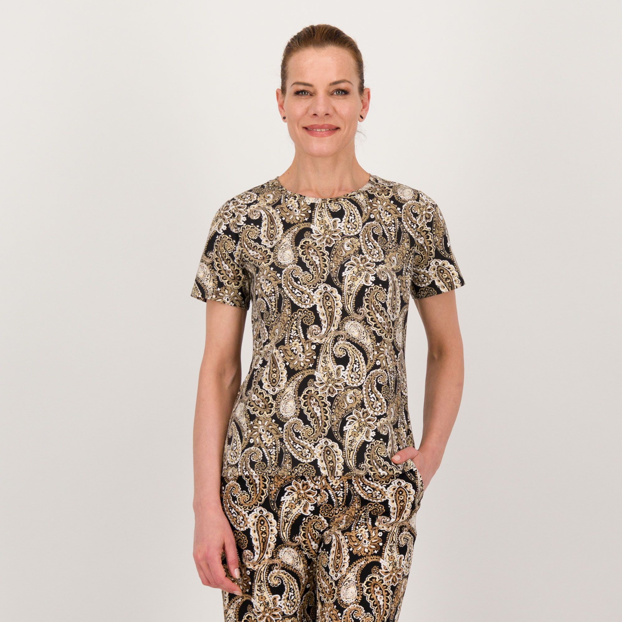 Isaac Mizrahi Live
T-shirt fantasia
a maniche corte
in jersey