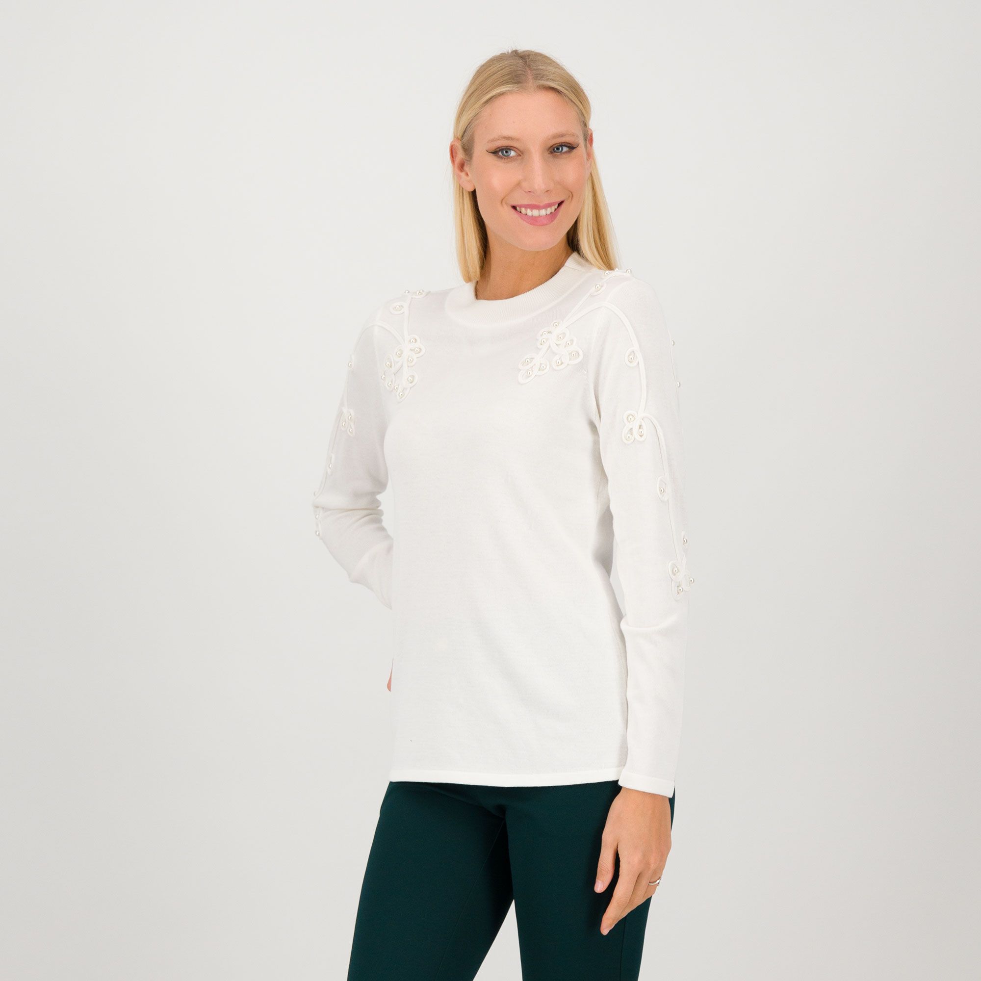 Nina Leonard
Maglione girocollo
con ricamo e perline