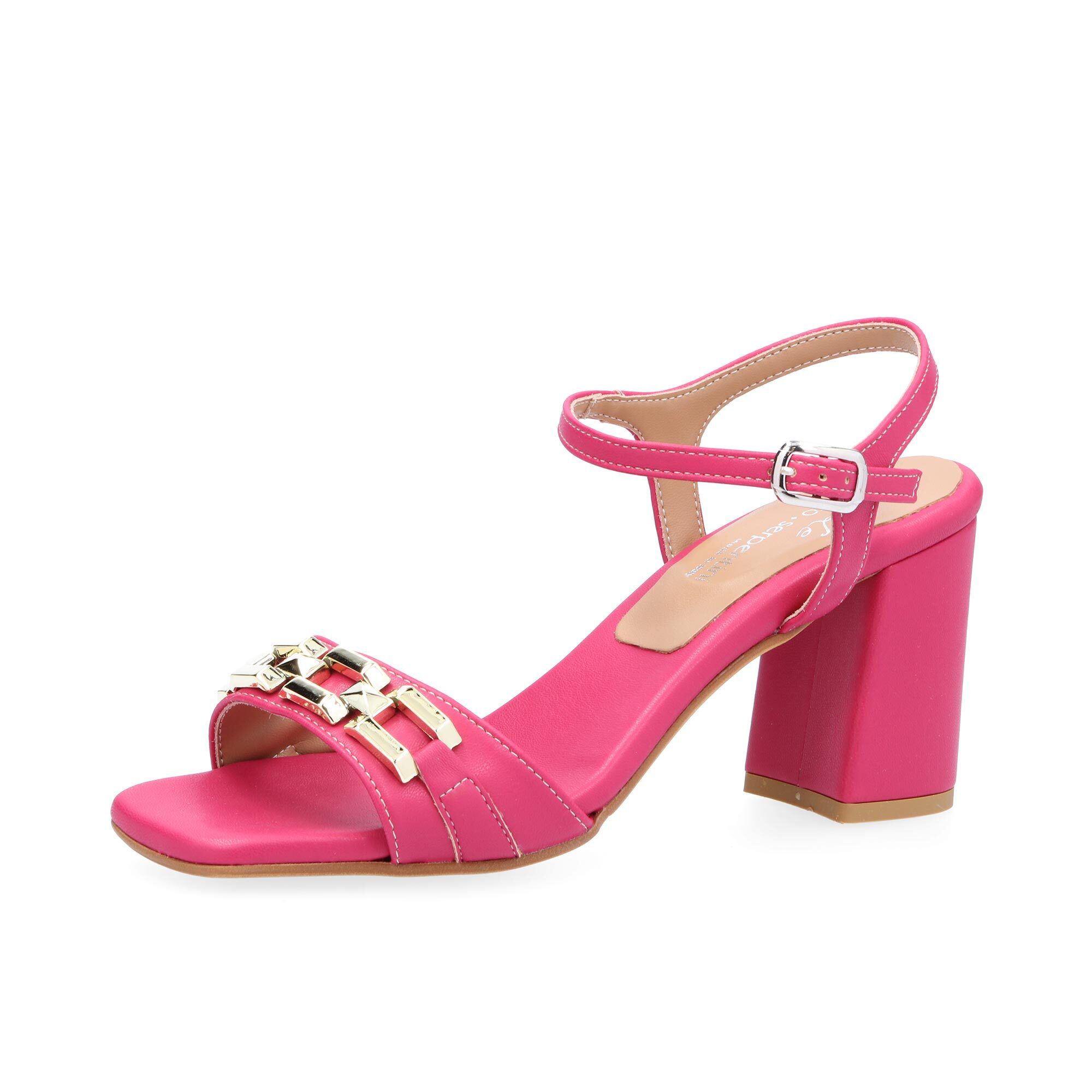 Le Serpentini
Sandali con fascia 
frontale con catena 
e tacco 7,5 cm