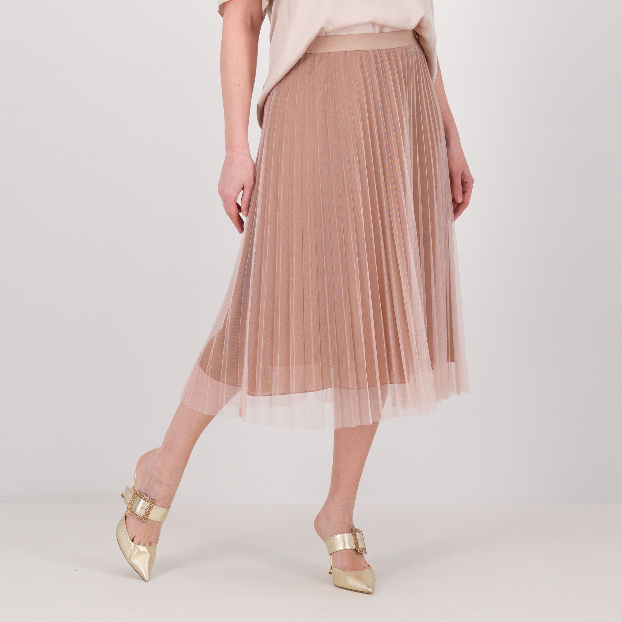 PALAZZO MODA
Gonna in tulle plissè
con fodera
in georgette