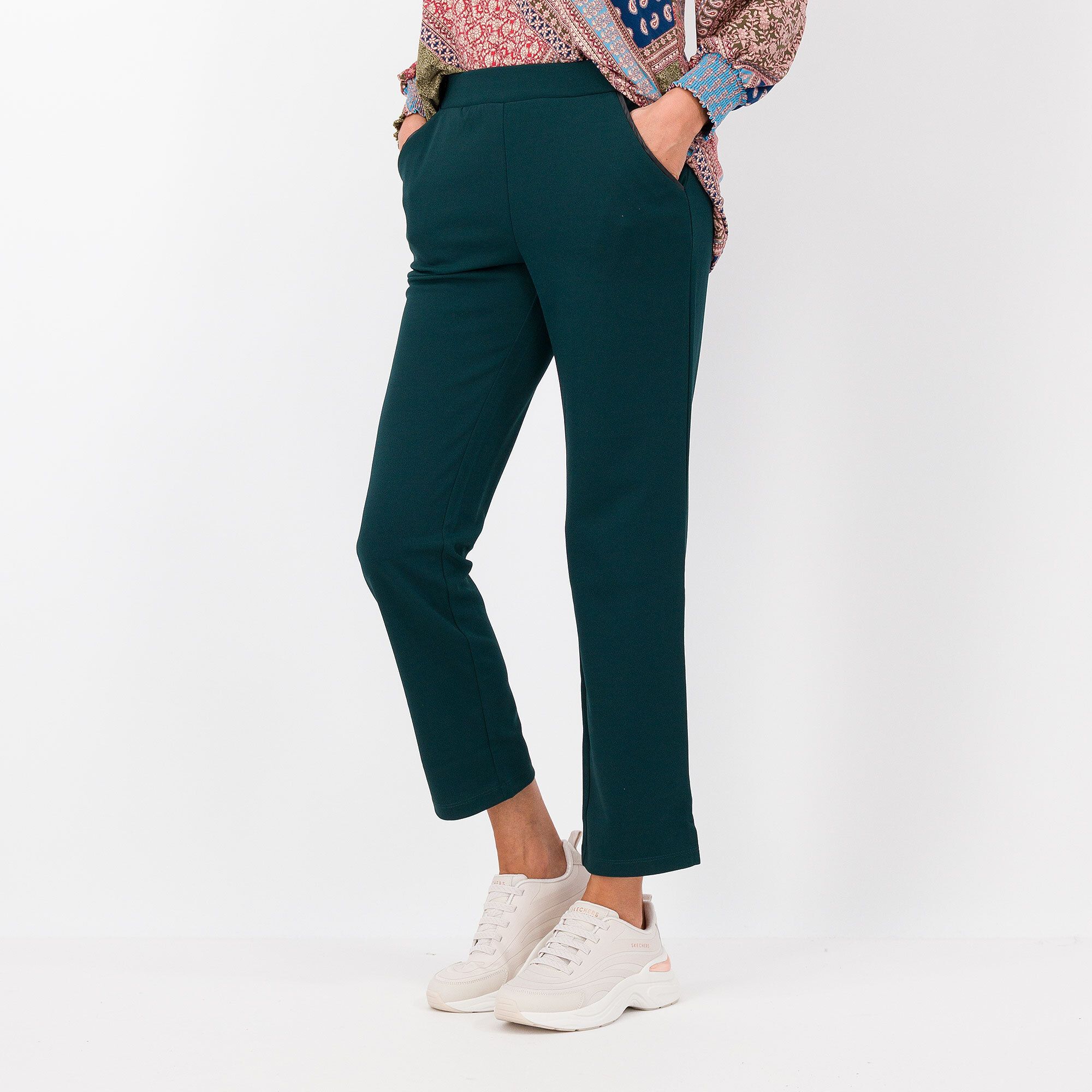 Nina Leonard
Pantaloni a gamba
dritta in maglia
stretch
