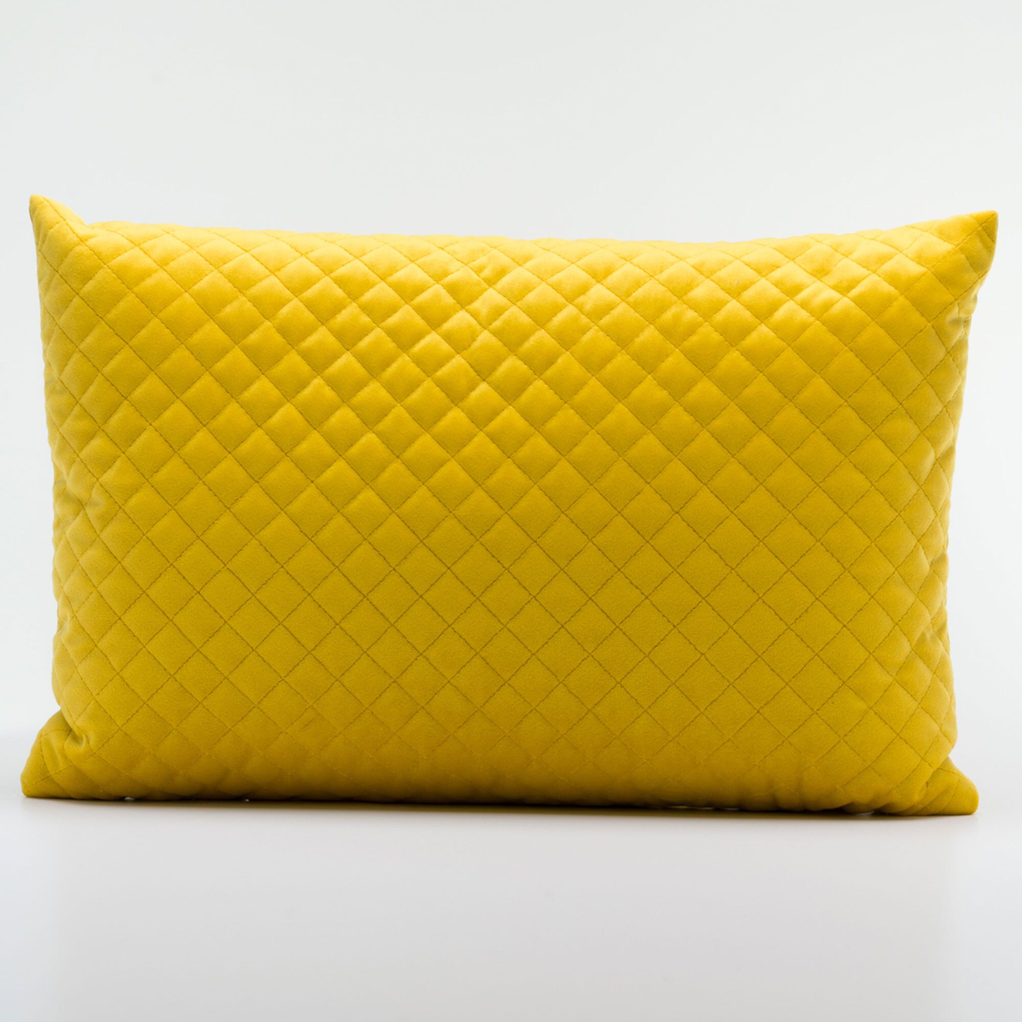 Maddalena Home
Cuscino rettangolare
rombetto trapuntato
30x45 cm