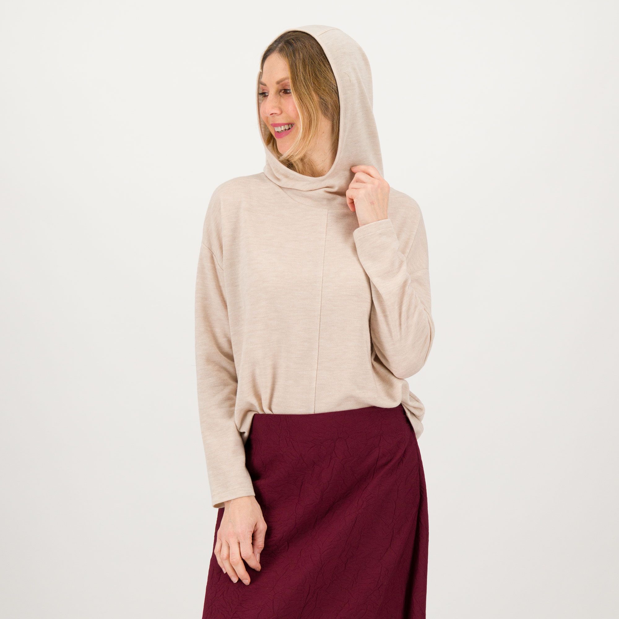 Caterina Lancini
Maglia in jersey
collo alto
con cappuccio