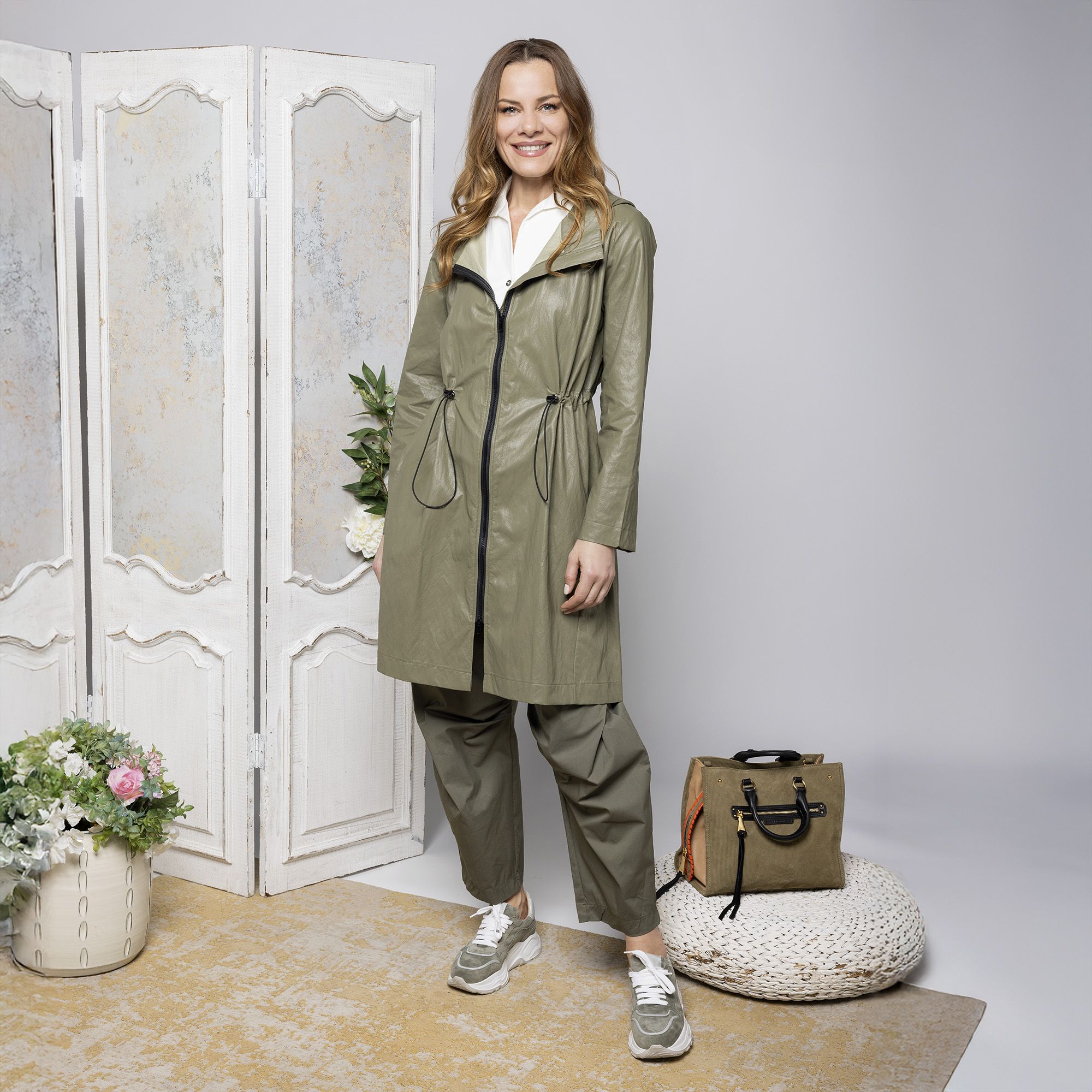 M’ama
Parka in tessuto
spalmato effetto
mosso