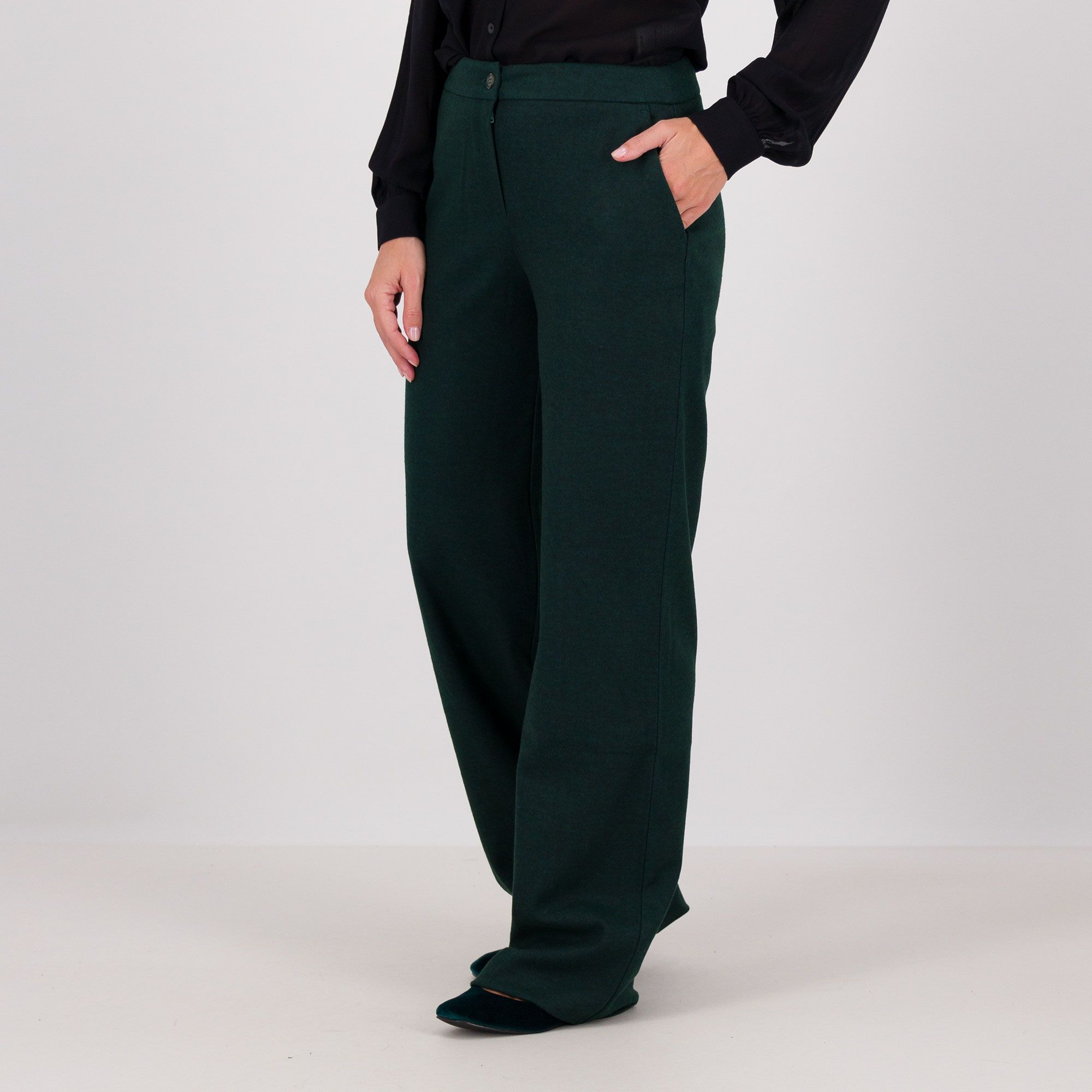 REBEKA ROSS
Pantaloni in punto
Milano flanellato
con piega davanti