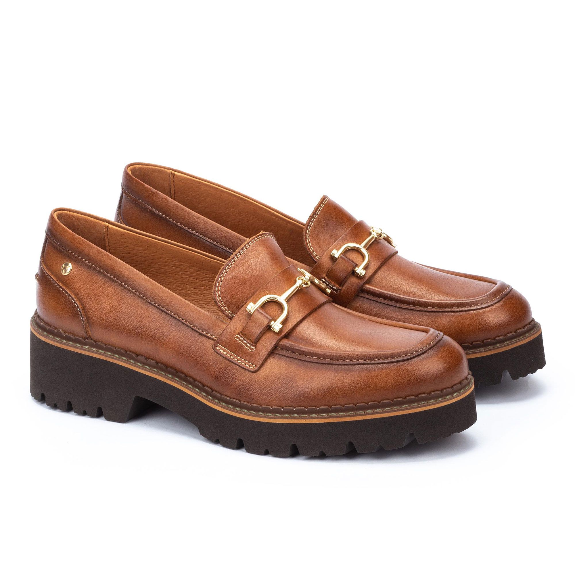 Pikolinos
Mocassini in pelle
con tacco 4cm
e suola carrarmato