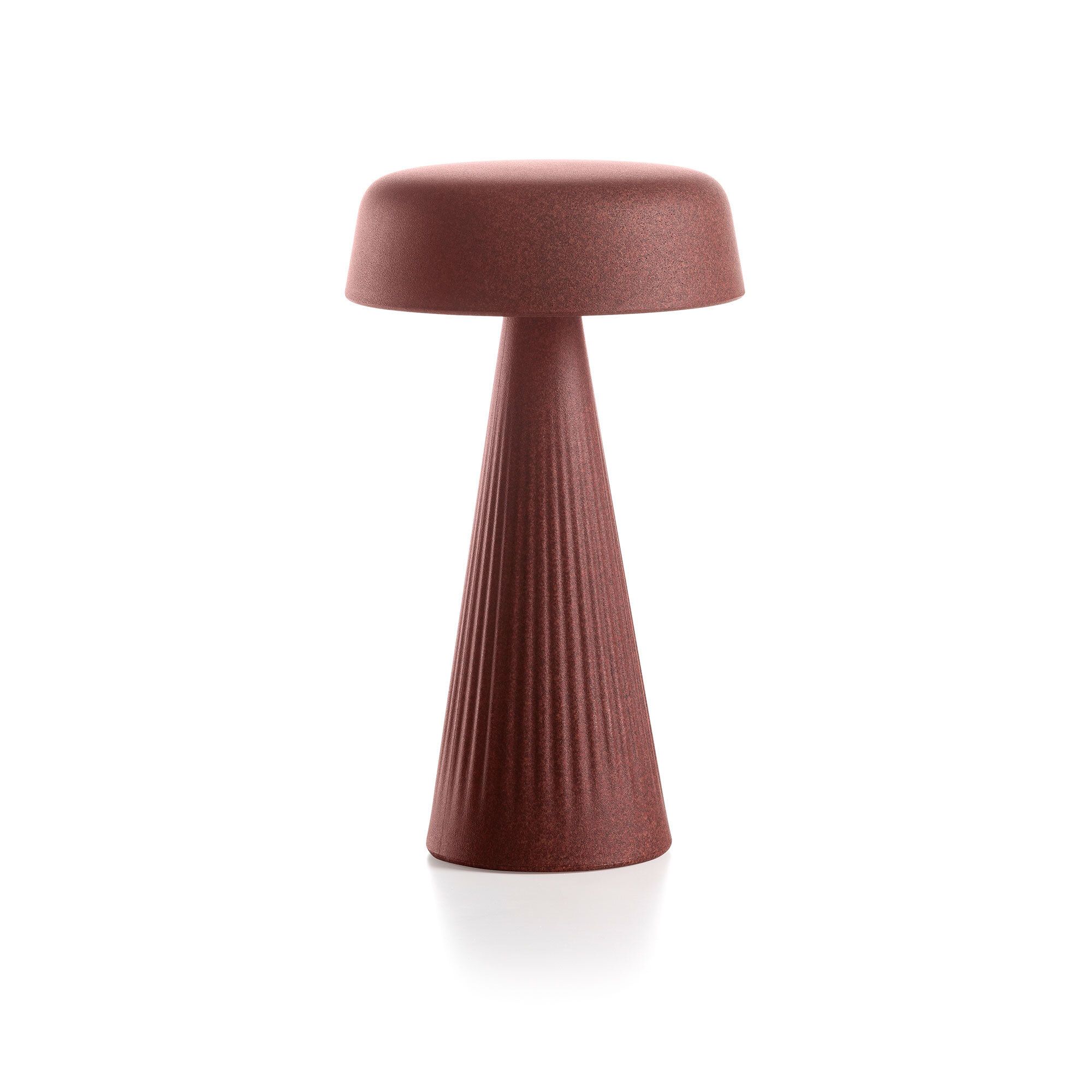 PLUST
Lampada da tavolo
Illuminazione Led