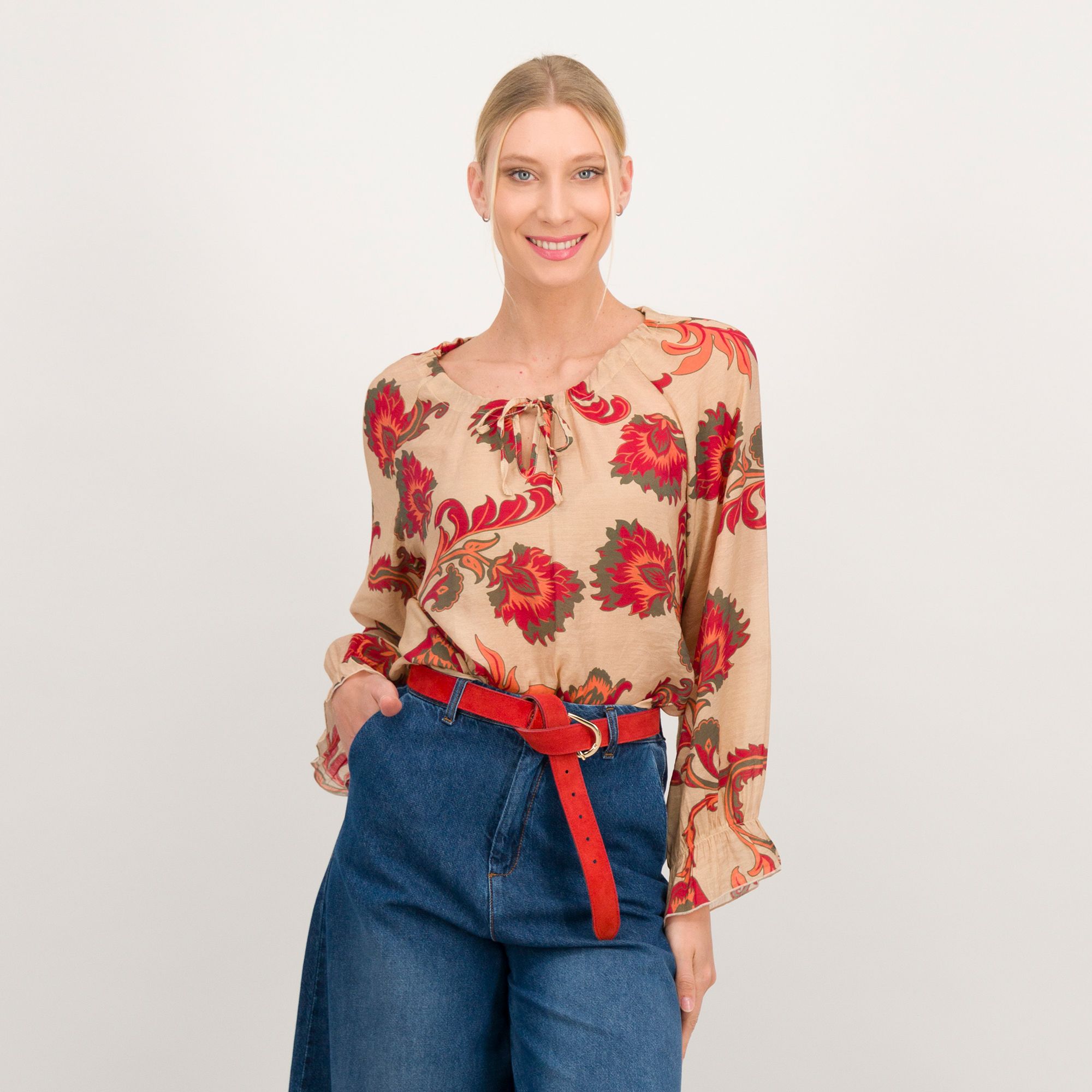 Mood Atelier
Blusa girocollo
fantasia