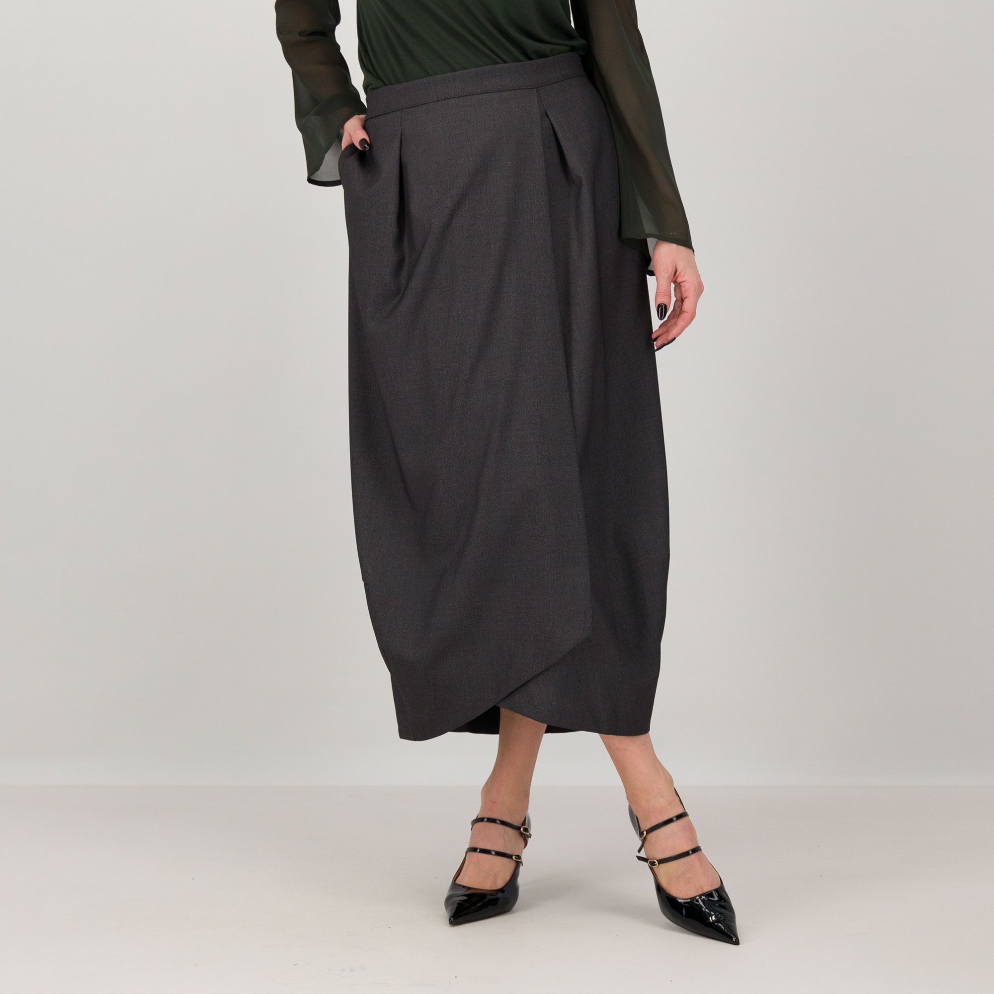 Caterina Lancini
Gonna lunga
a portafoglio
con pince