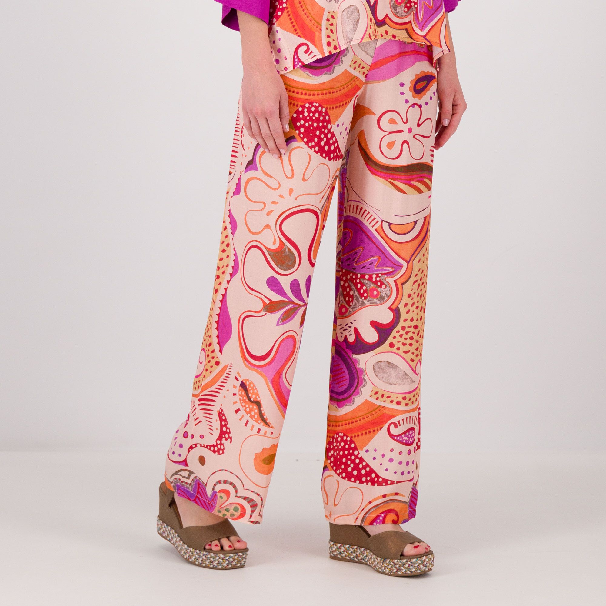 Bianca Della Torre
Pantalpalazzo
fantasia con 
elastico in vita