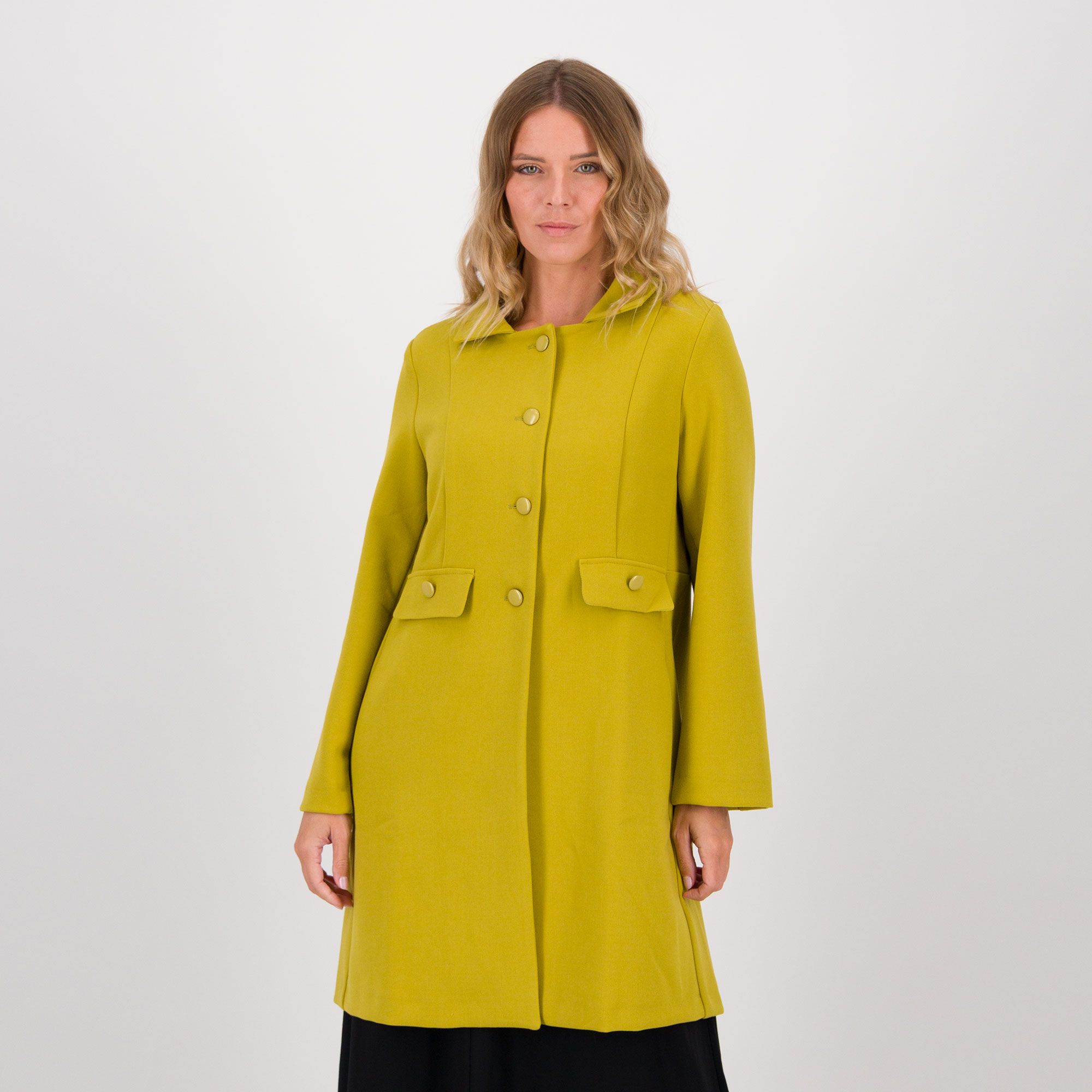 Olly Doo
Cappottino 
in triplo crêpe
con martingala