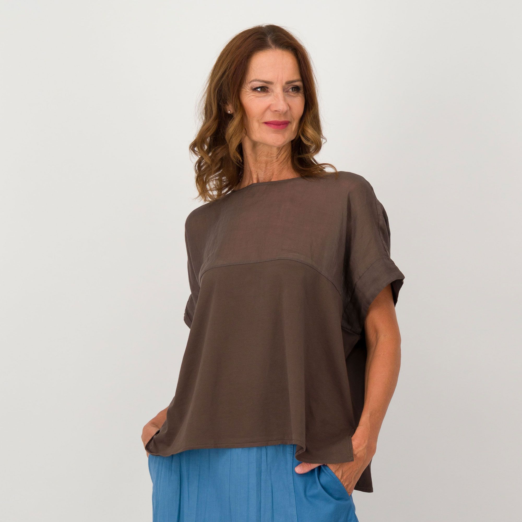 COLOUR LAB T-shirt over in tela ramié e cotone