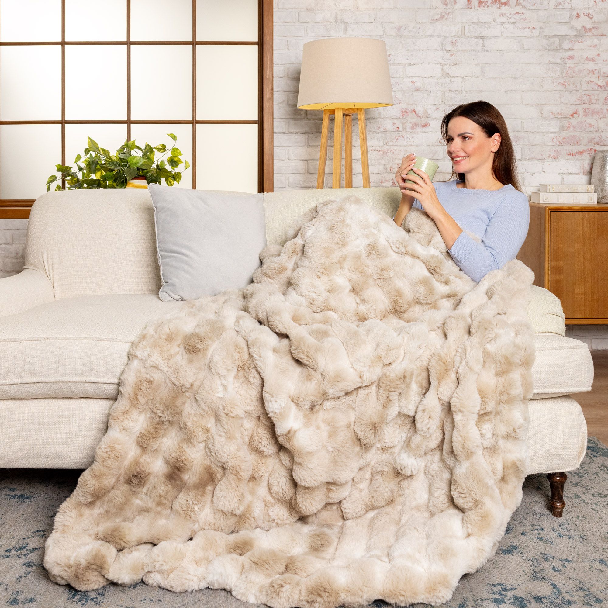 Mont Chalet
Plaid sfumato
in tessuto peluche
150x200 cm