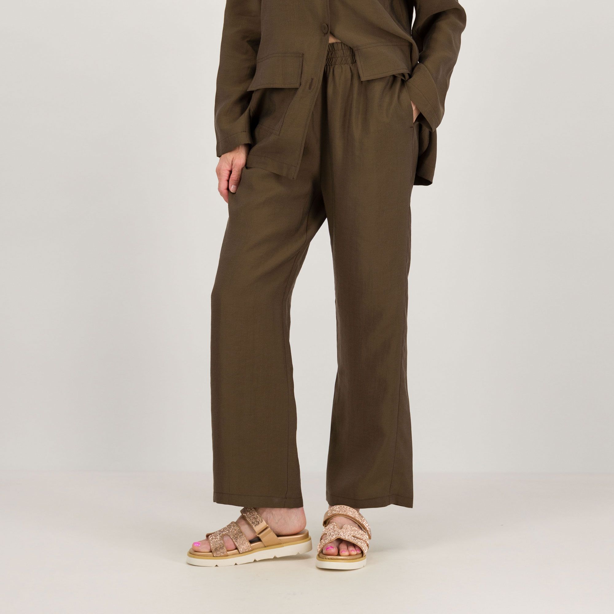 Caterina Lancini
Pantaloni
con elastico in vita
in misto lyocell