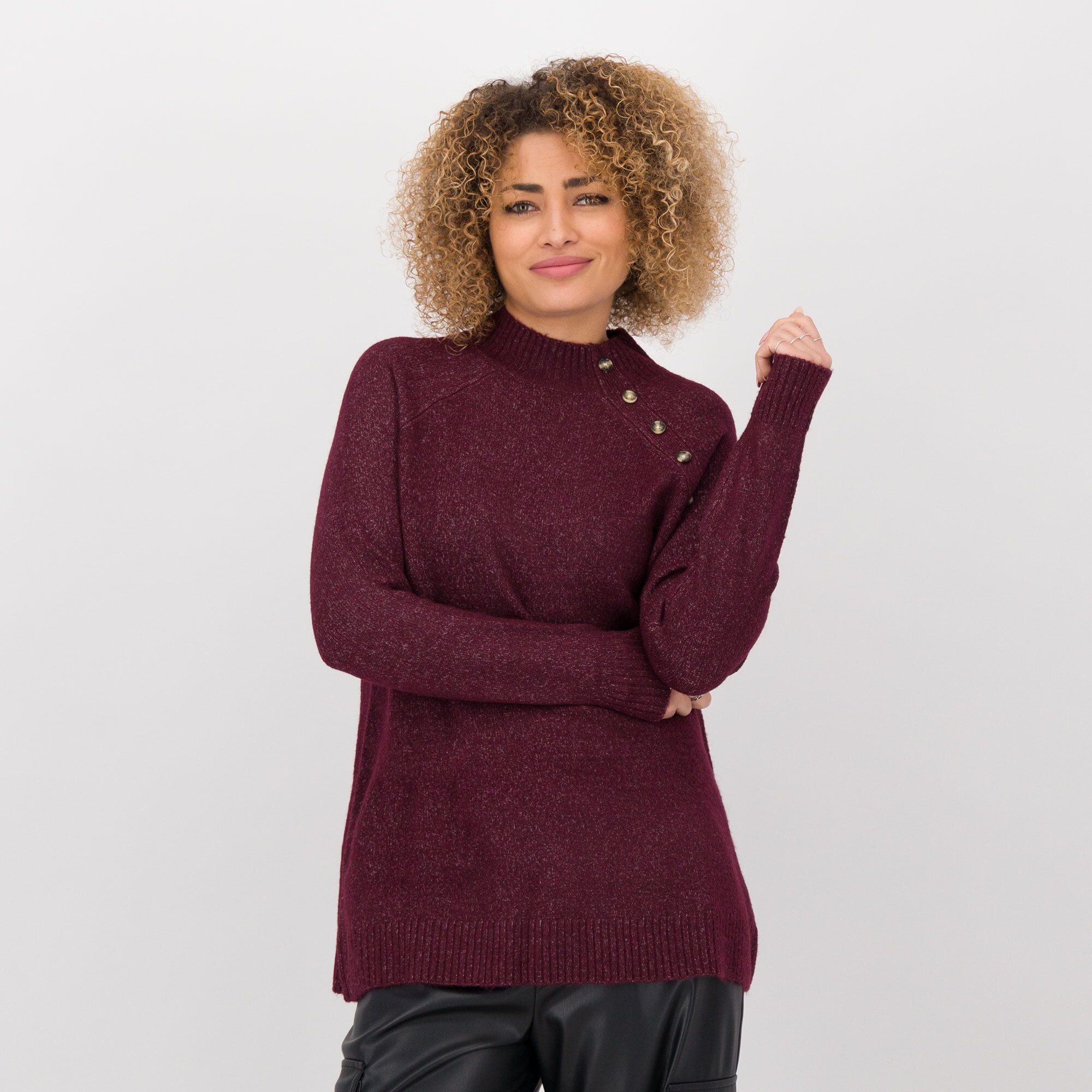 Denim & Co
Maglione a collo
alto con bottoni
obliqui