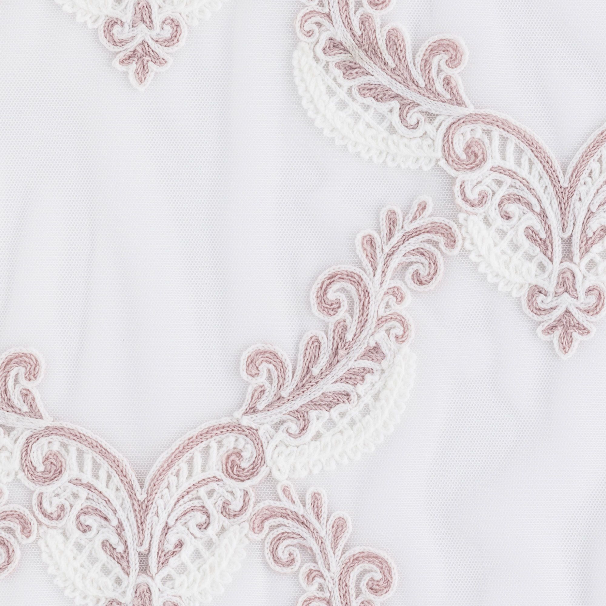 Carillo Home
Casim
Pannello tenda
con borchie
140 x 280 cm