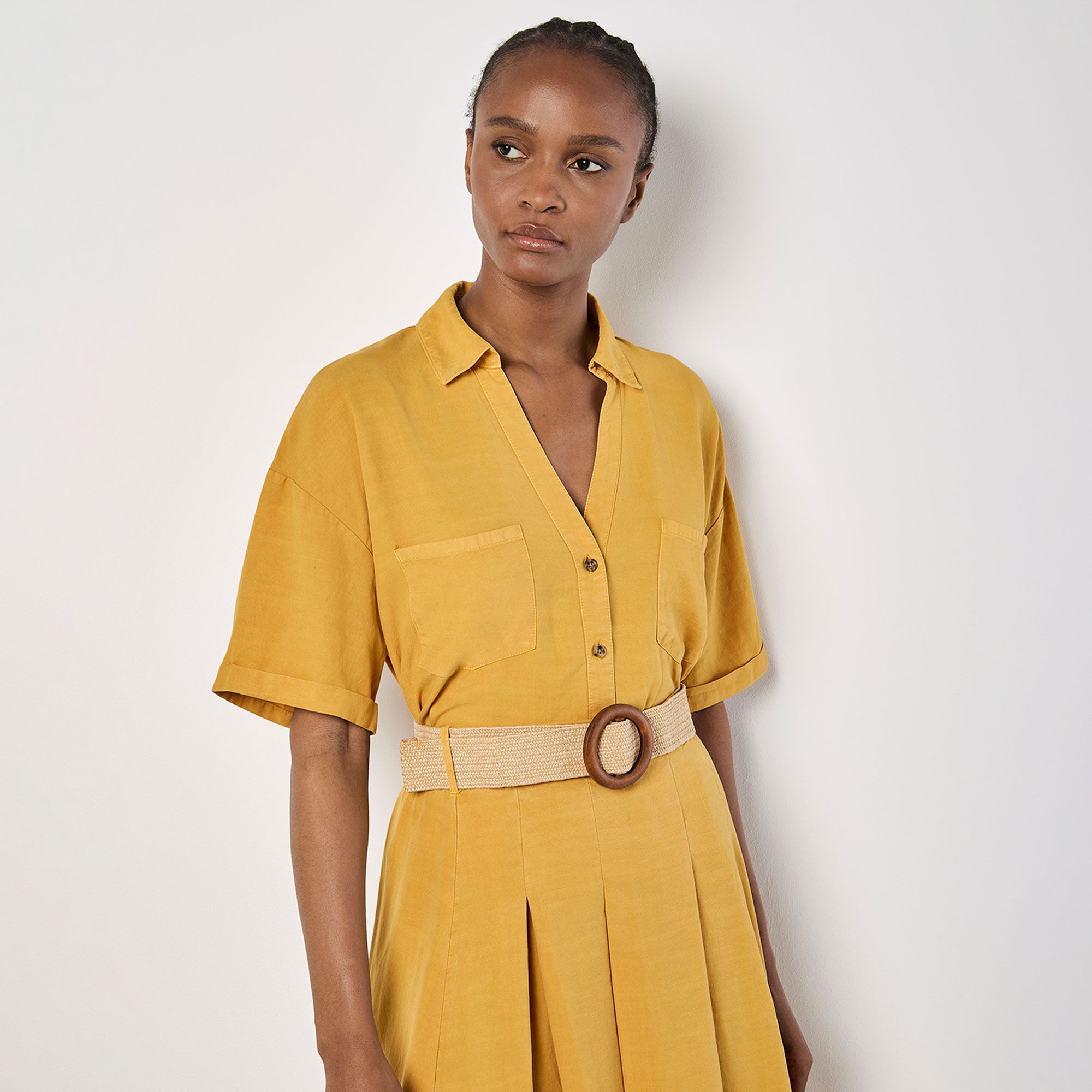 Apricot
Camicia manica corta
in Lyocell con lino
con tasche davanti
