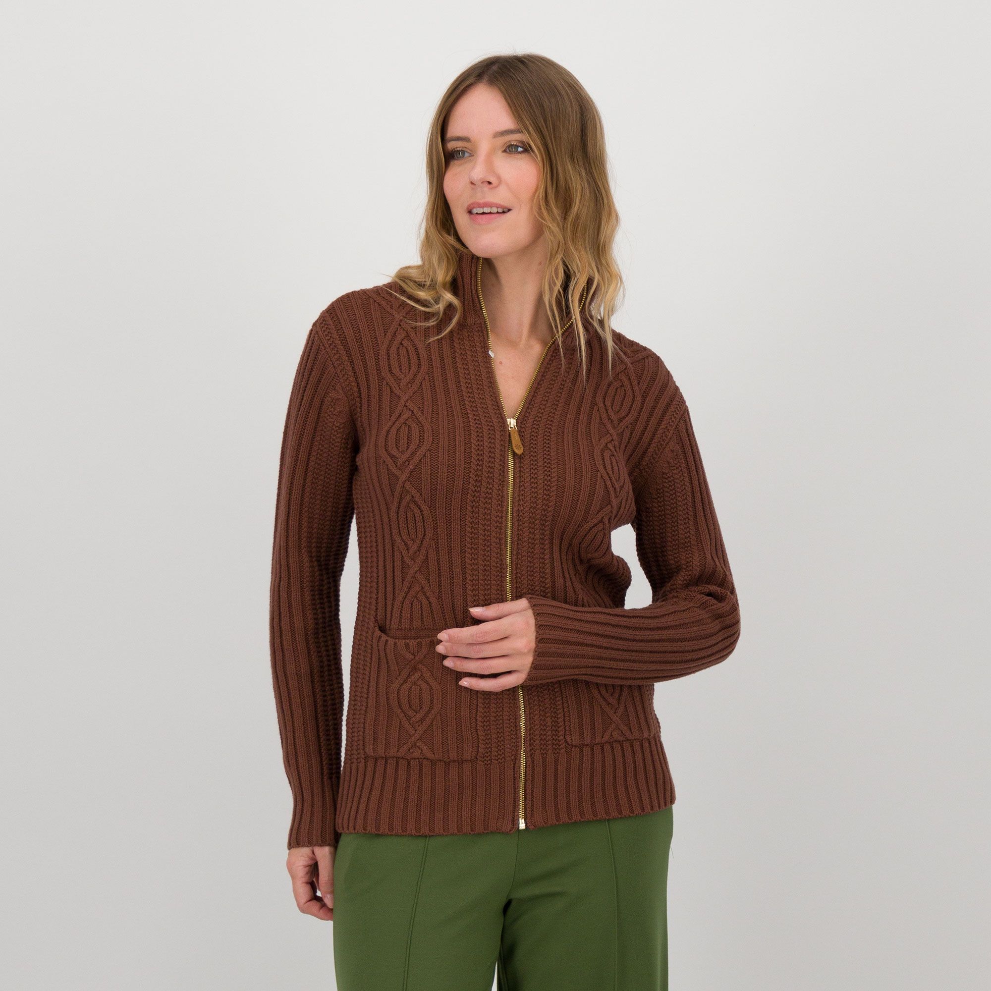 Isaac Mizrahi Live!
Maglione a coste
con zip
e collo alto