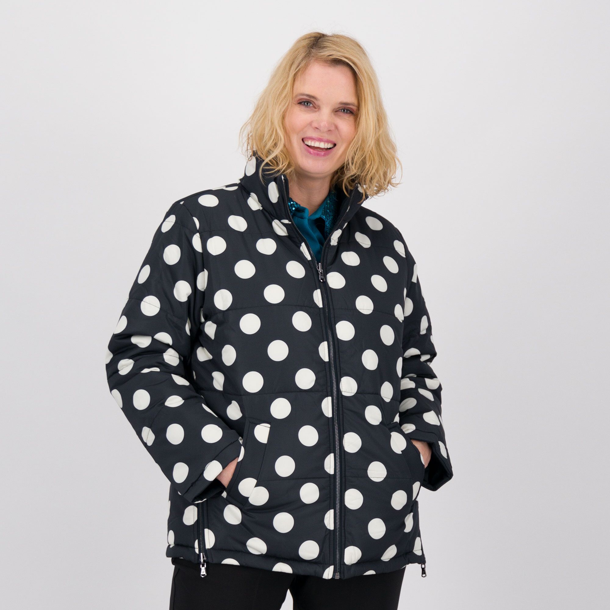 Isaac Mizrahi Live!
Giacca imbottita
reversibile lato
unito e lato fantasia