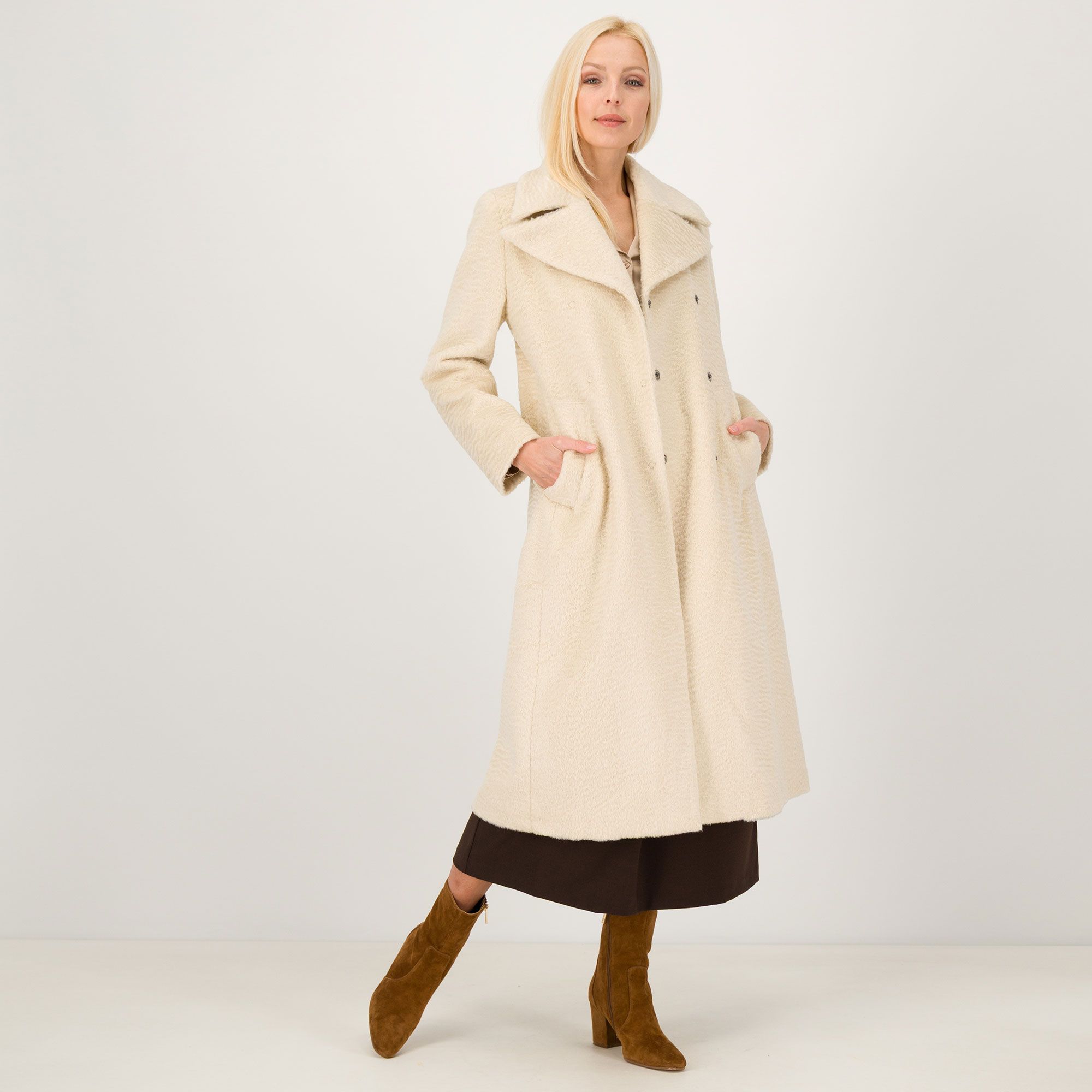 Caterina Lancini
Cappotto lungo
doppiopetto