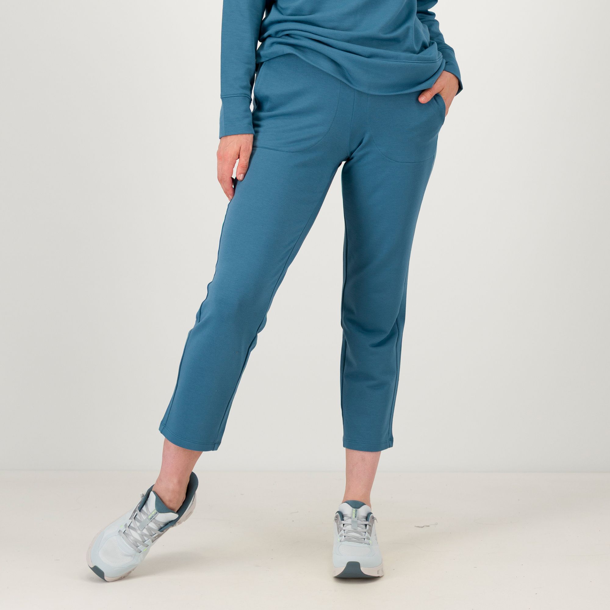 Denim & Co
Pantaloni in pile
a gamba dritta
con elastico