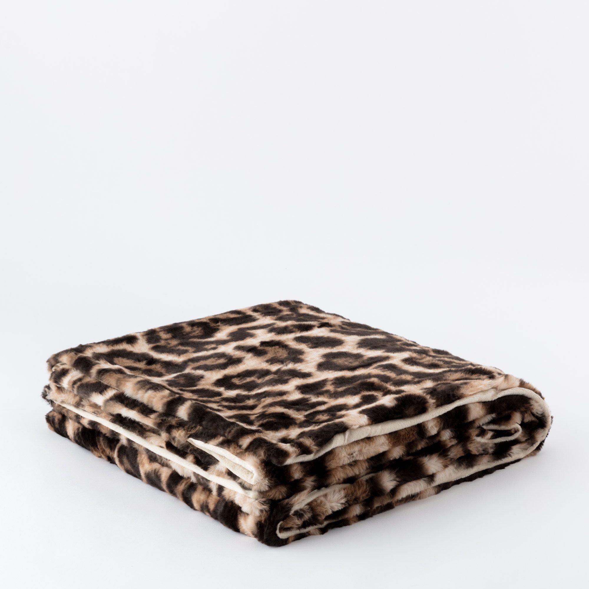 Carillo Home
Plaid in pelo
sintetico Liam
con stampa