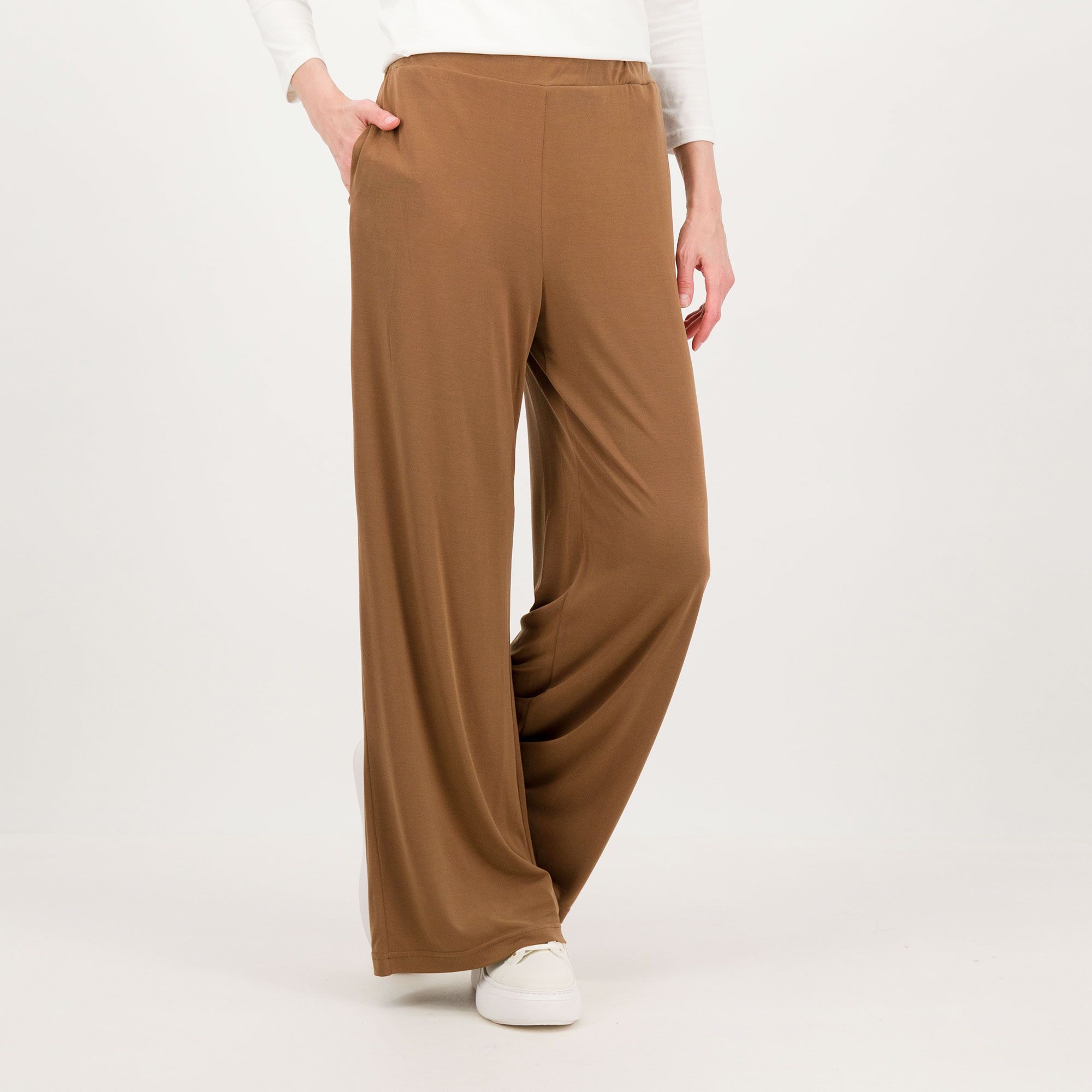 Caterina Lancini
Pantaloni palazzo
in jersey modal
con elastico in vita