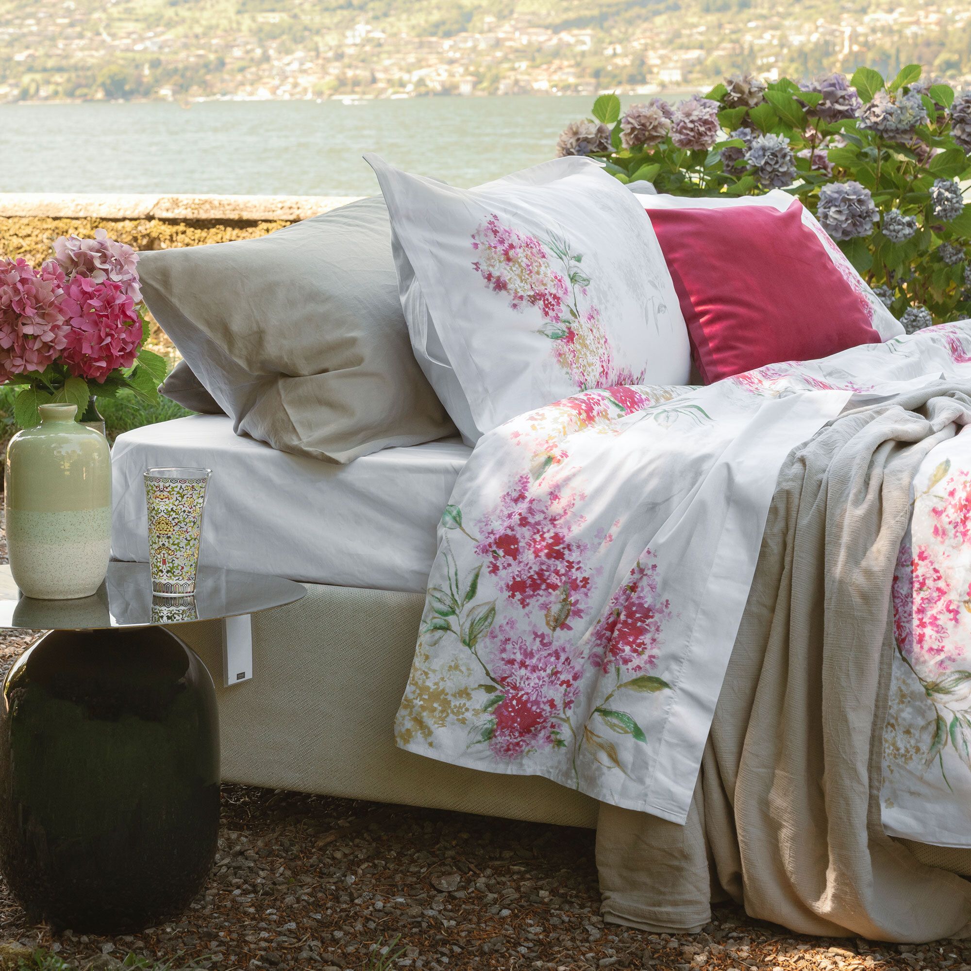 COGAL
Completo letto
matrimoniale Ortensie