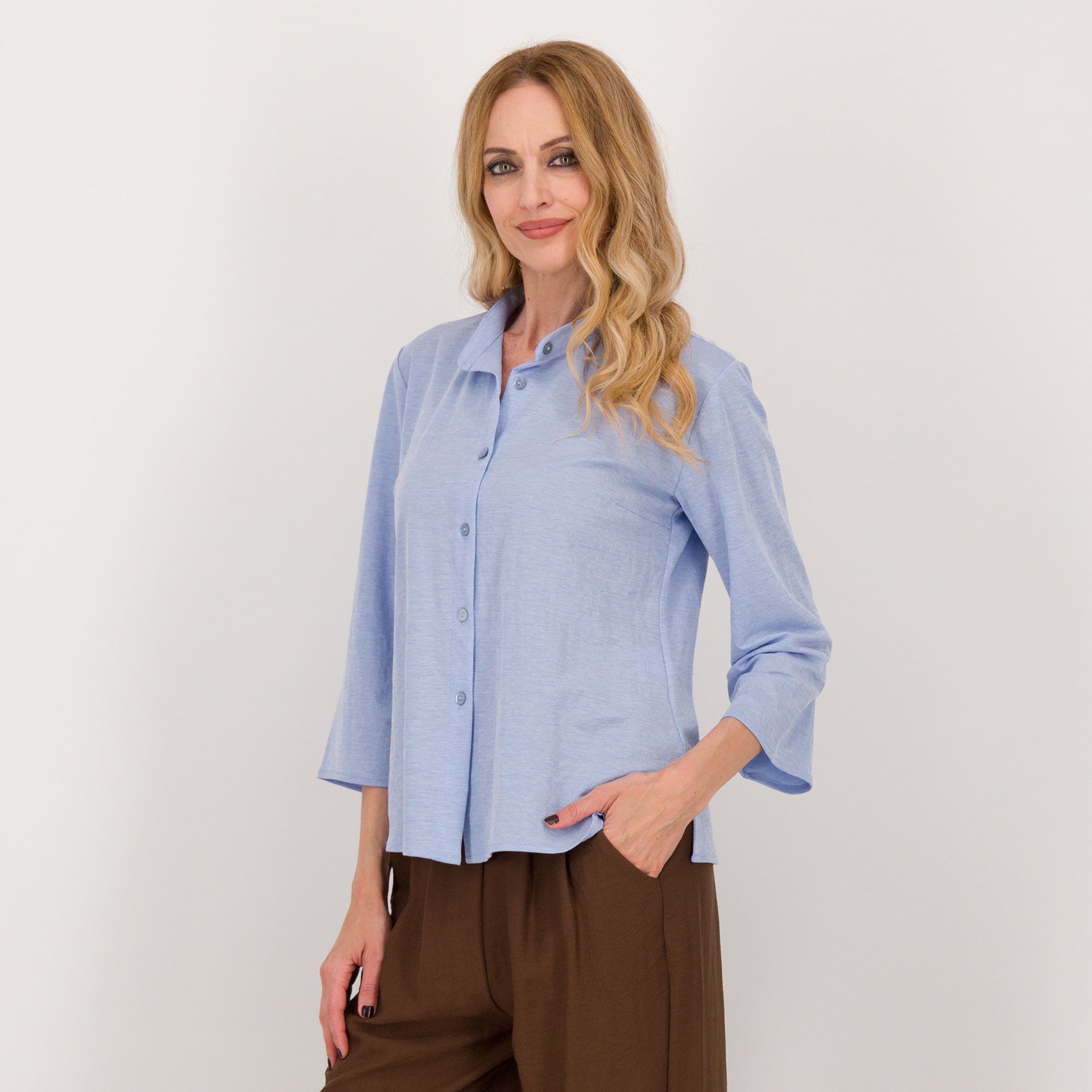 M’ama
Camicia con collo
alla coreana in
jersey misto viscosa