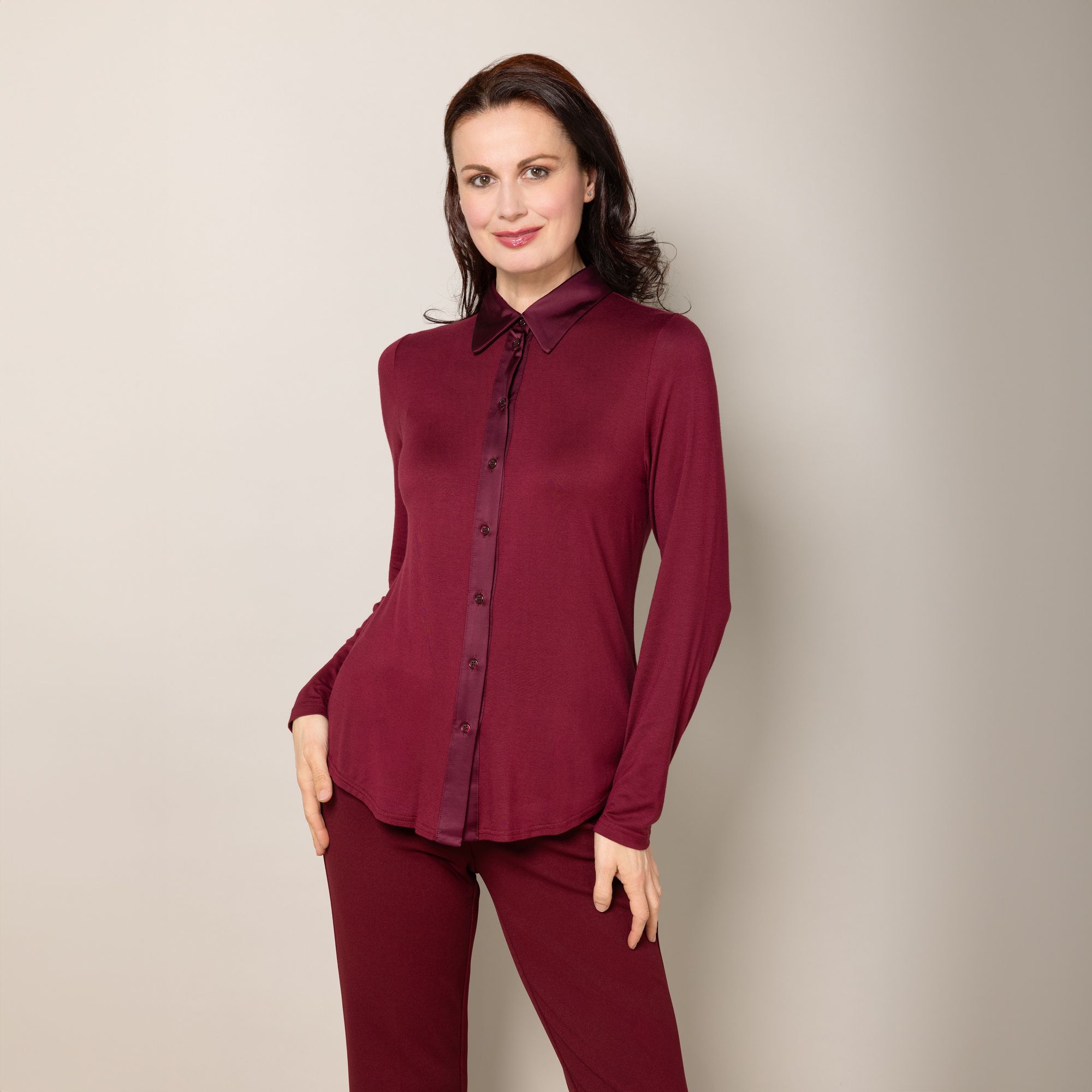 Caterina Lancini
Camicia manica lunga
in jersey di viscosa
con inserti in raso