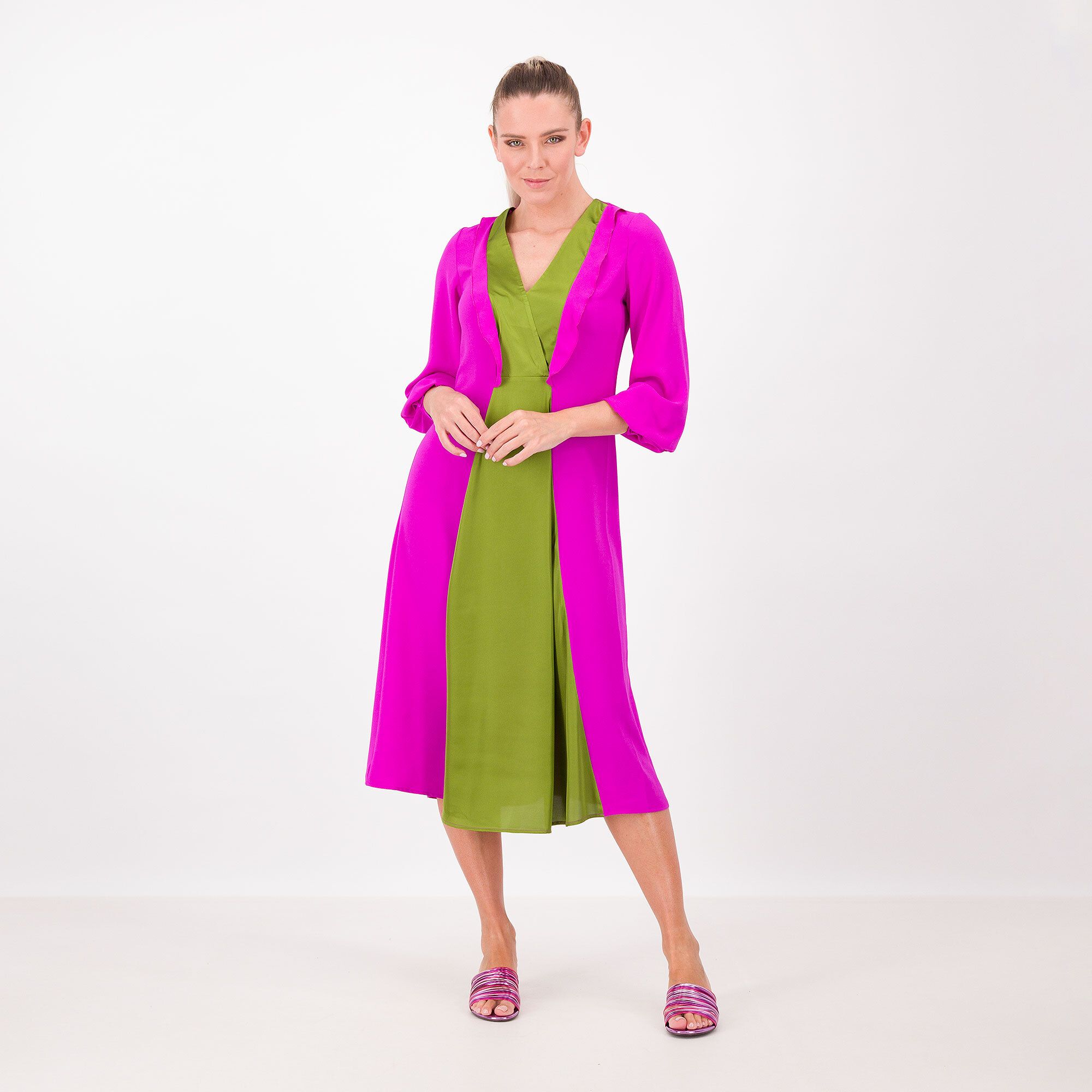 Caterina Lancini
Abito in crêpe 
de chine 
con color block
Made in Italy