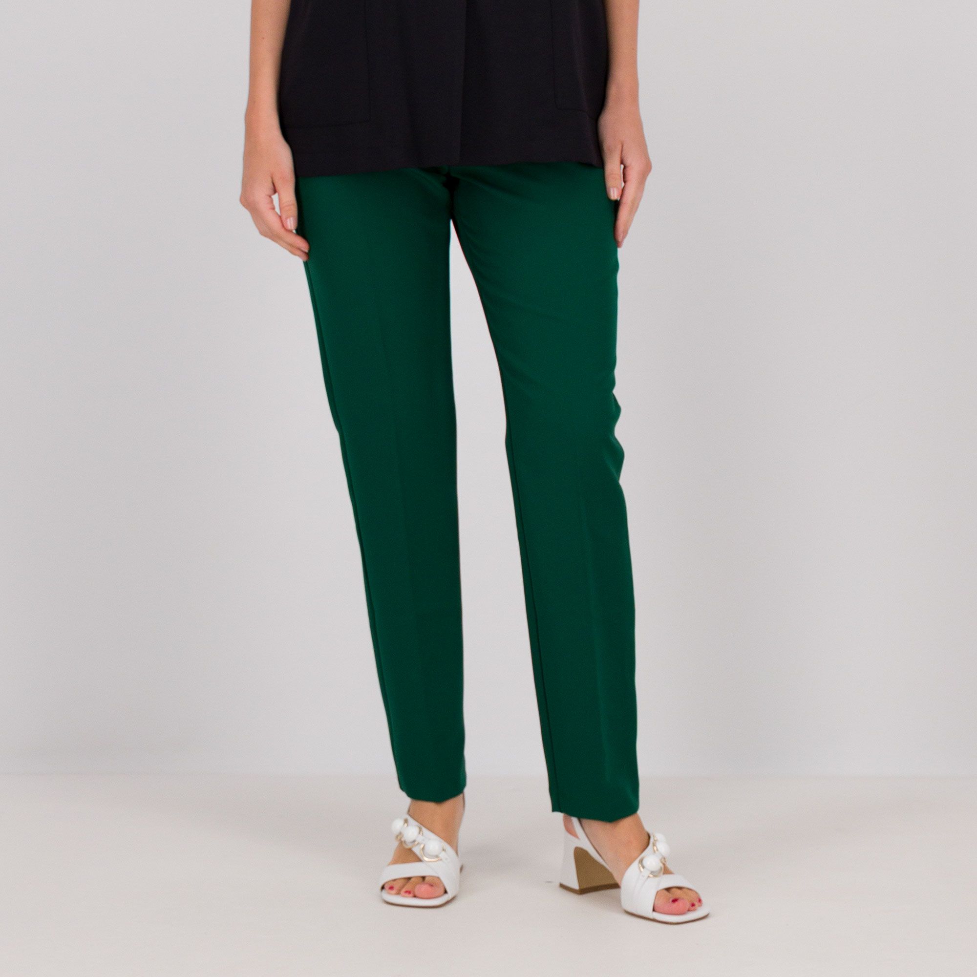 Officina della Moda
Pantaloni bi-stretch
fascia alta in vita