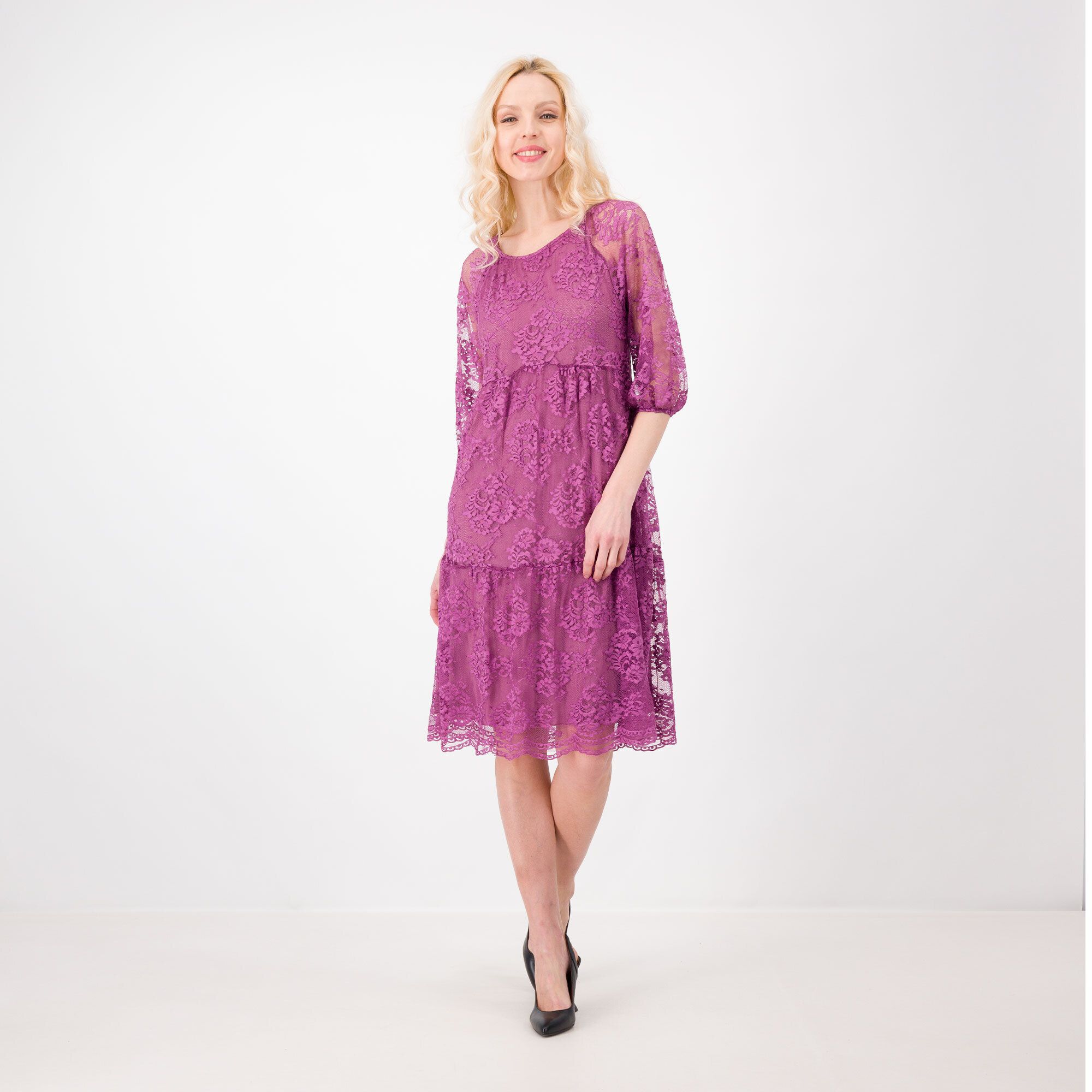 Mood Atelier
Abito pizzo a balze
Fodera jersey viscosa
smerlo al fondo
Made in Italy
