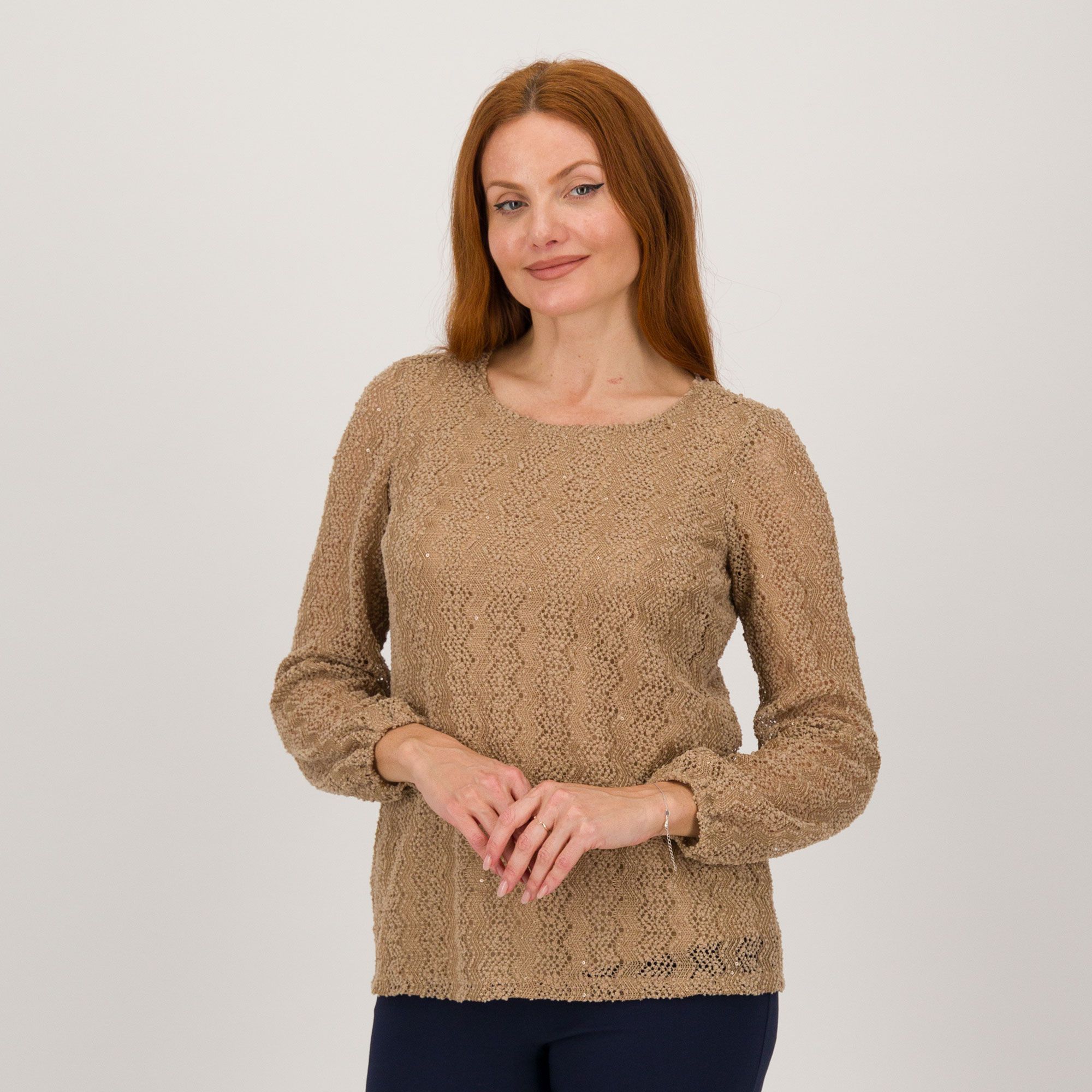 Nina Leonard
Blusa a maglia
traforata con
corpetto foderato