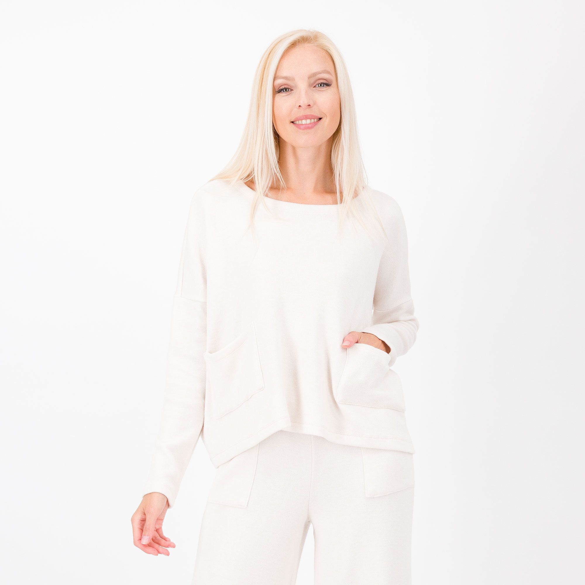 PALAZZO MODA
Maglia a scatola in
misto viscosa