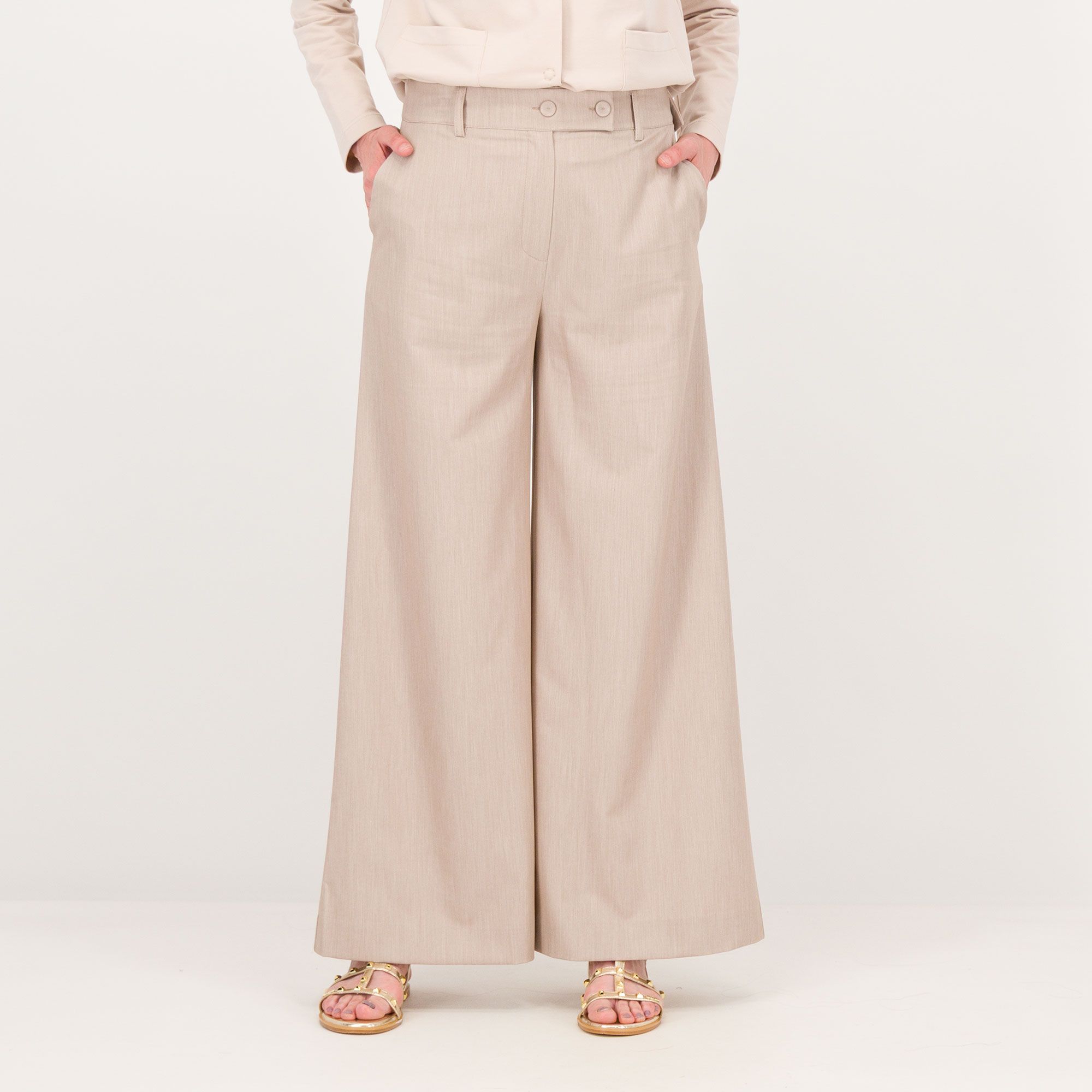 Caterina Lancini
Pantaloni ampi
elasticizzati
con tasche