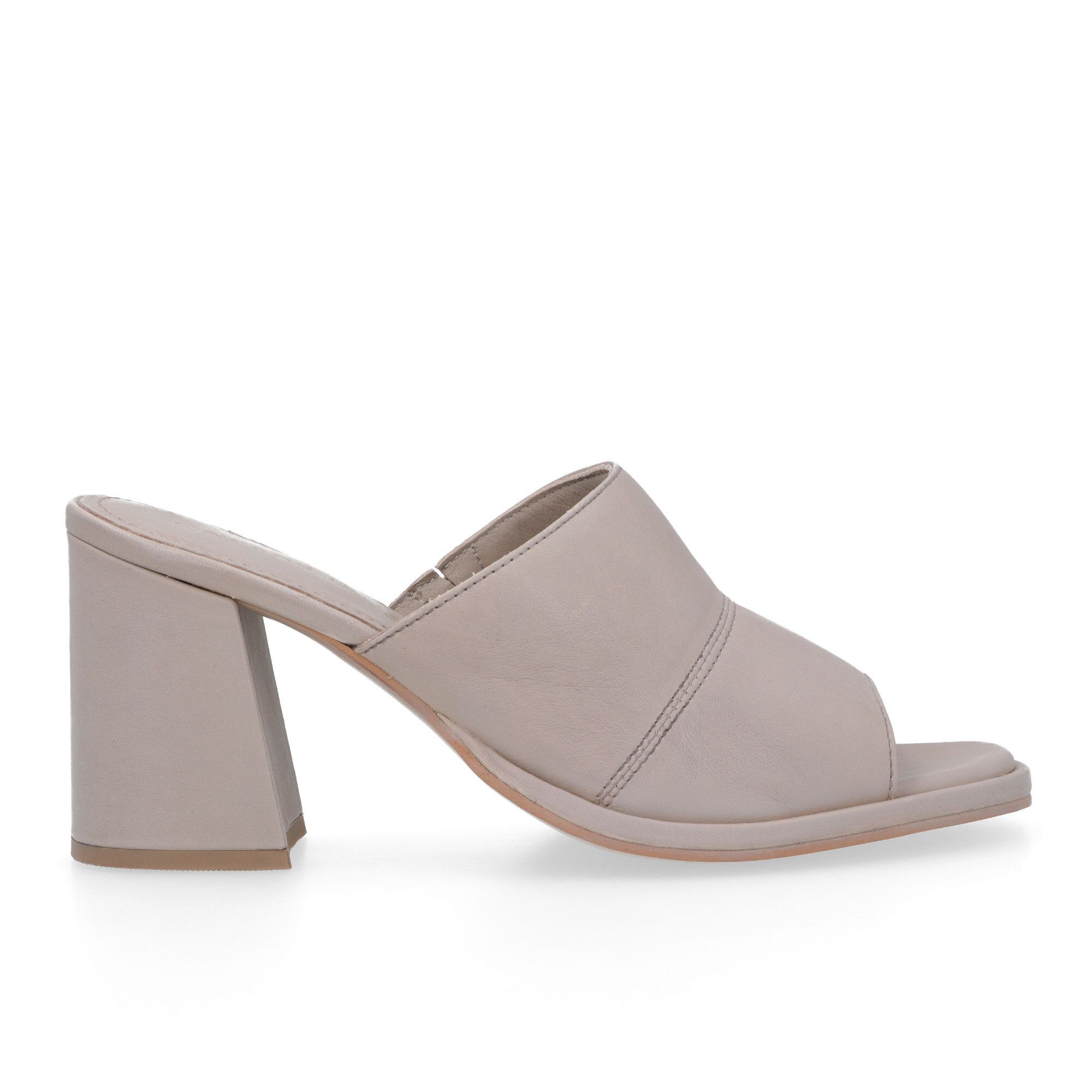 Cafè Noir
Sandali in pelle
patchwork con tacco
8 cm