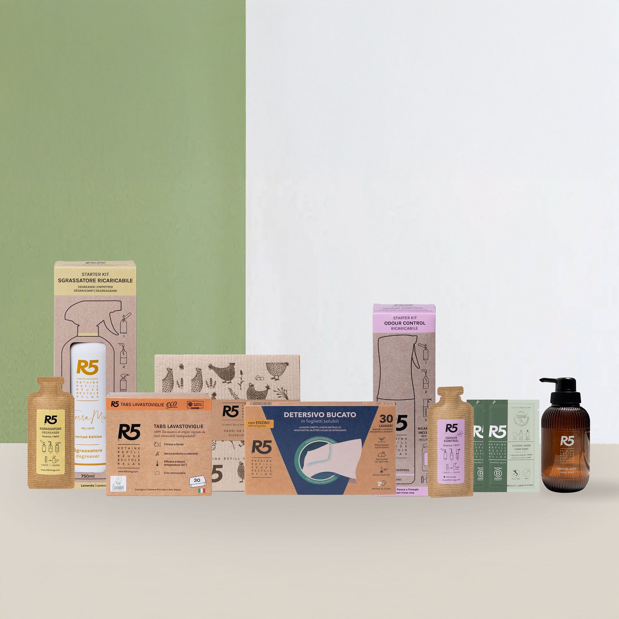 R5 Living Kit Essential: Odour Control, sgrassatore, detersivo e tabs