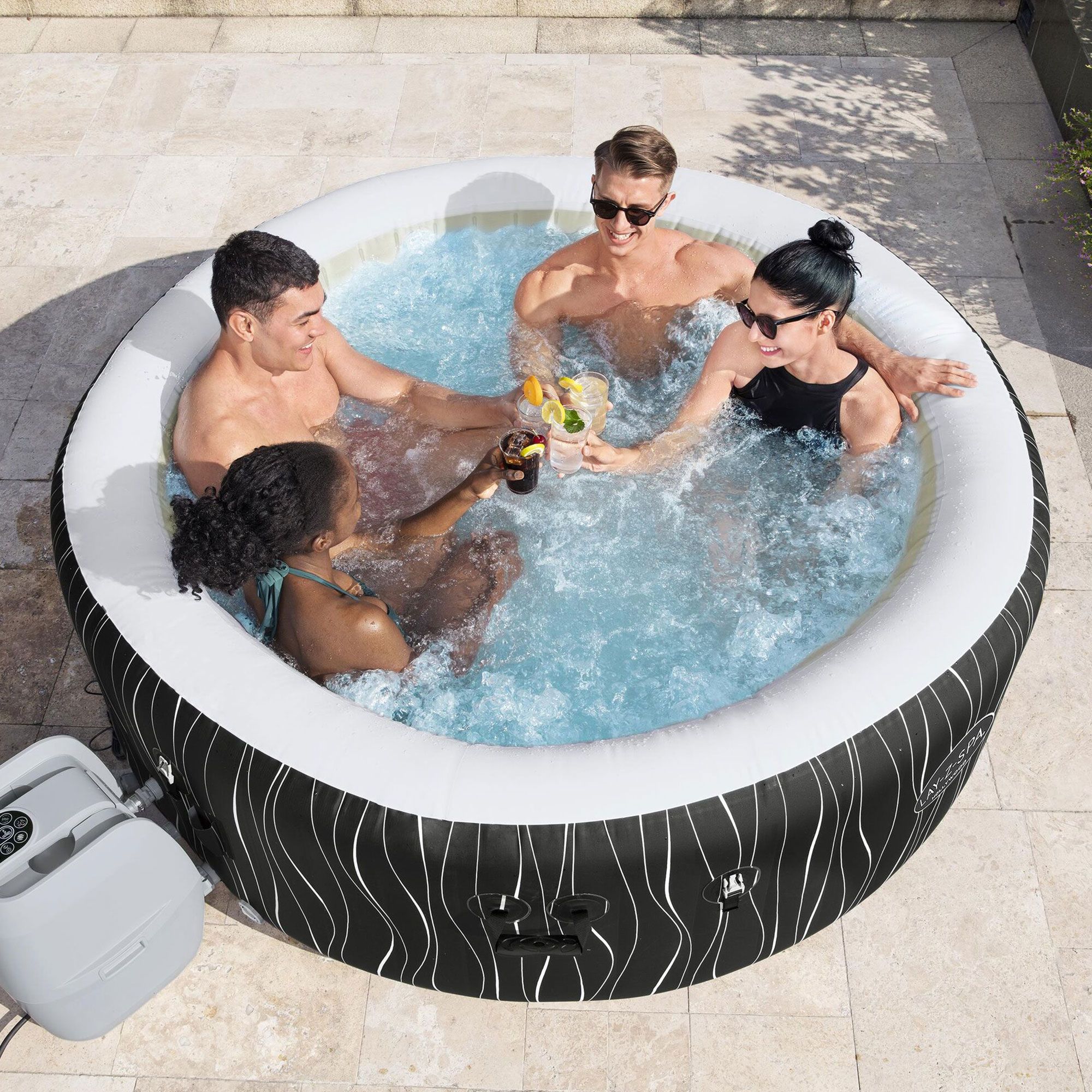 Bestway
Lay-Z-Spa Hollywood
Luxe Airjet Rotonda