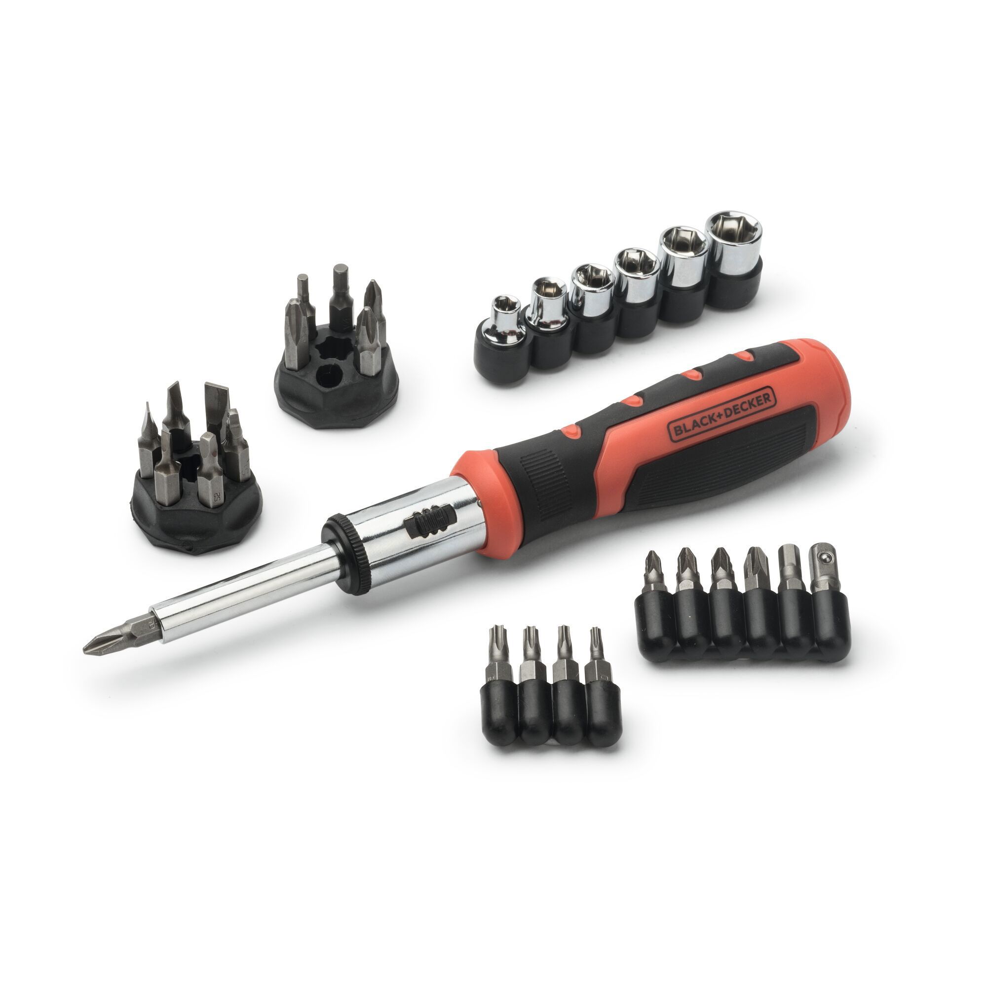 Black+Decker
Giravite a cricchetto
con 6 inserti e 22
punte