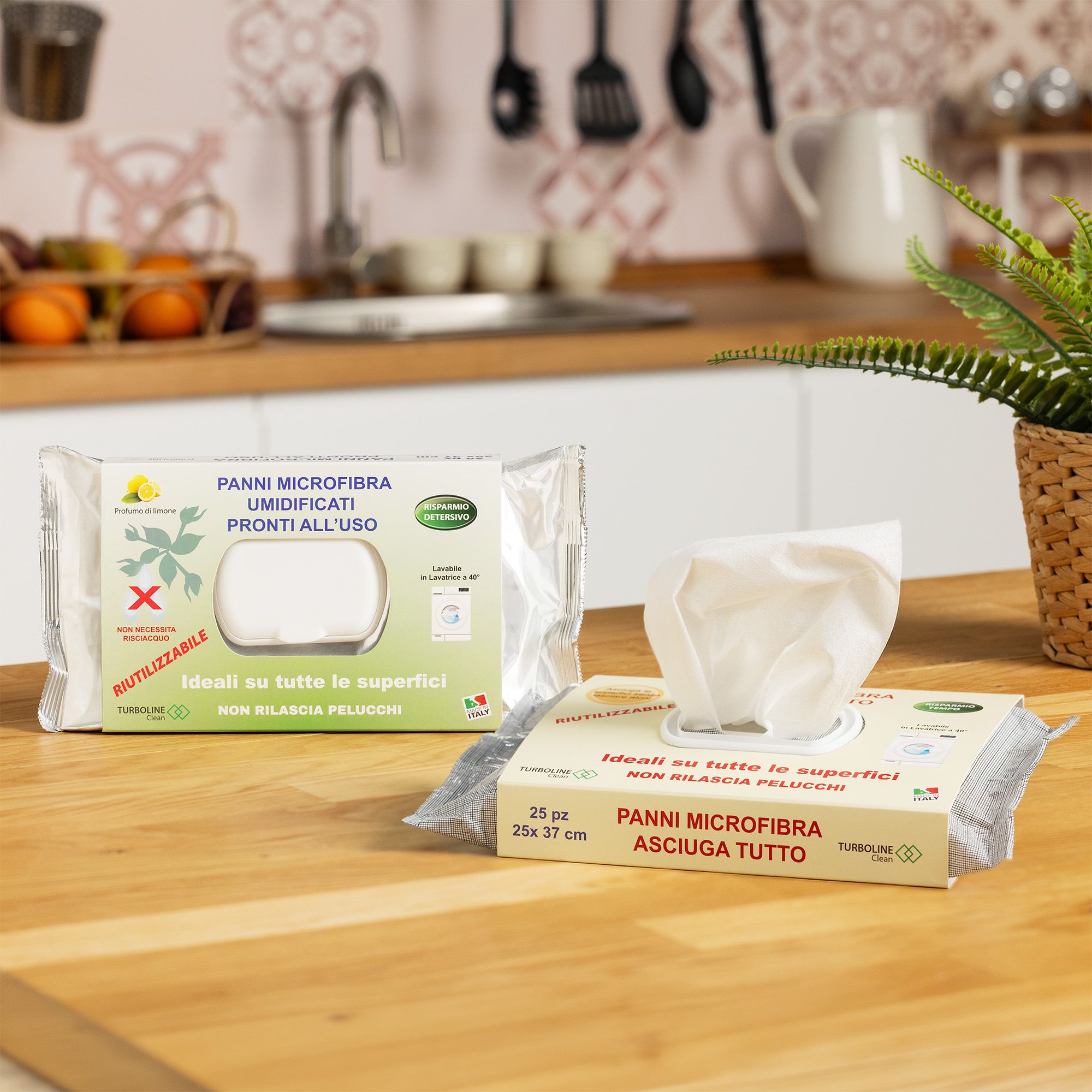 Turboline
Set 50 panni in
microfibra asciutti
e umidificati