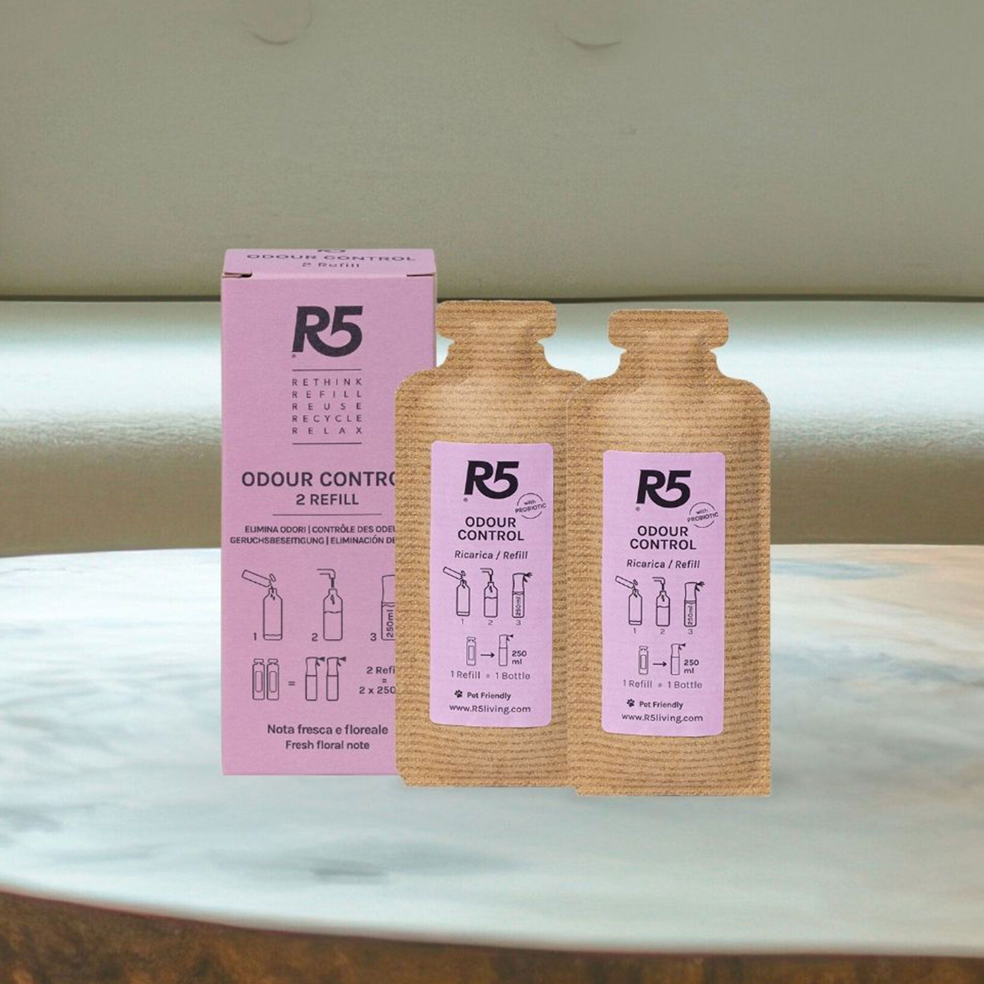 R5 Living
Ricarica spray
antiodori Odour
Control (2x25 ml)