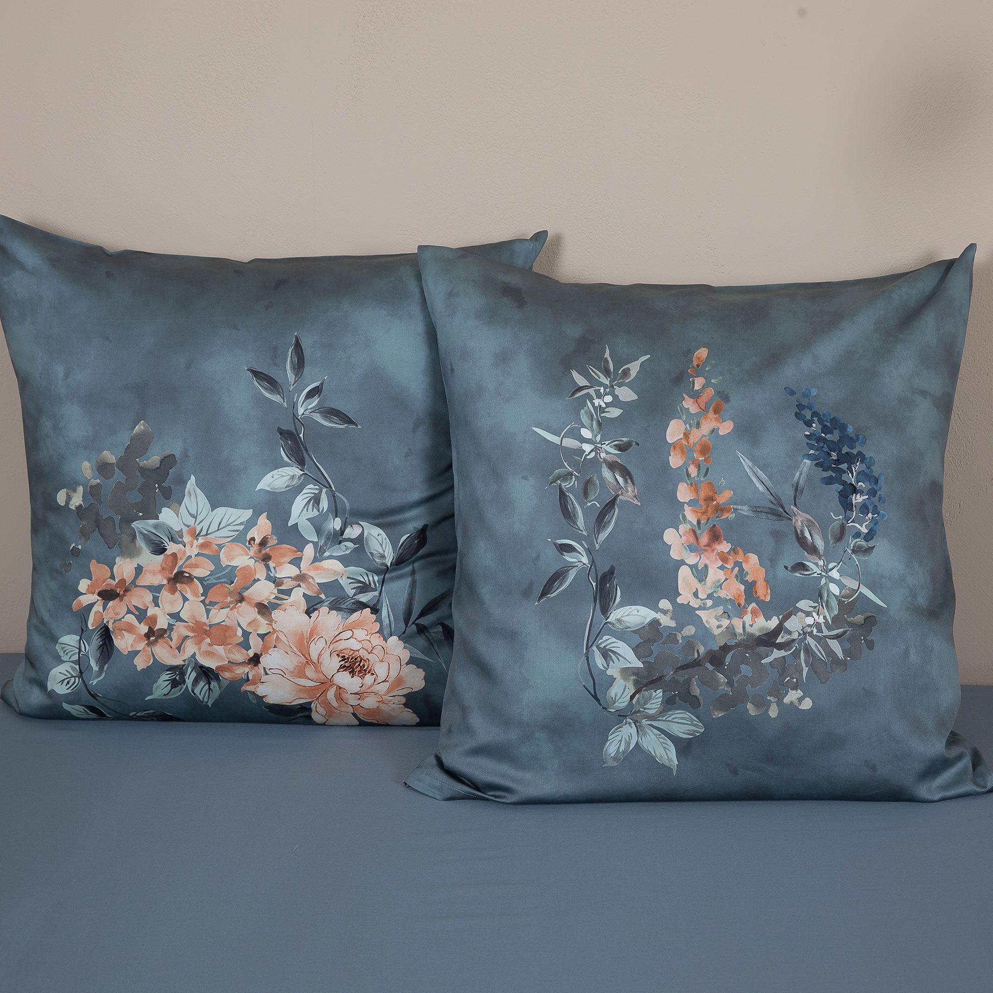Ferò
Coppia federe
Dilva in raso di
cotone 300TC 65x65cm