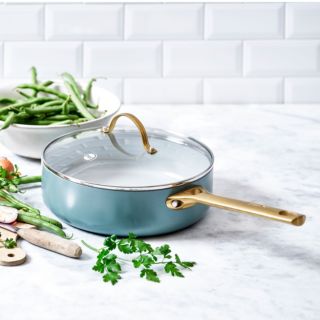 GreenPan
Tegame con
coperchio da 24,8 cm
collezione Padova
