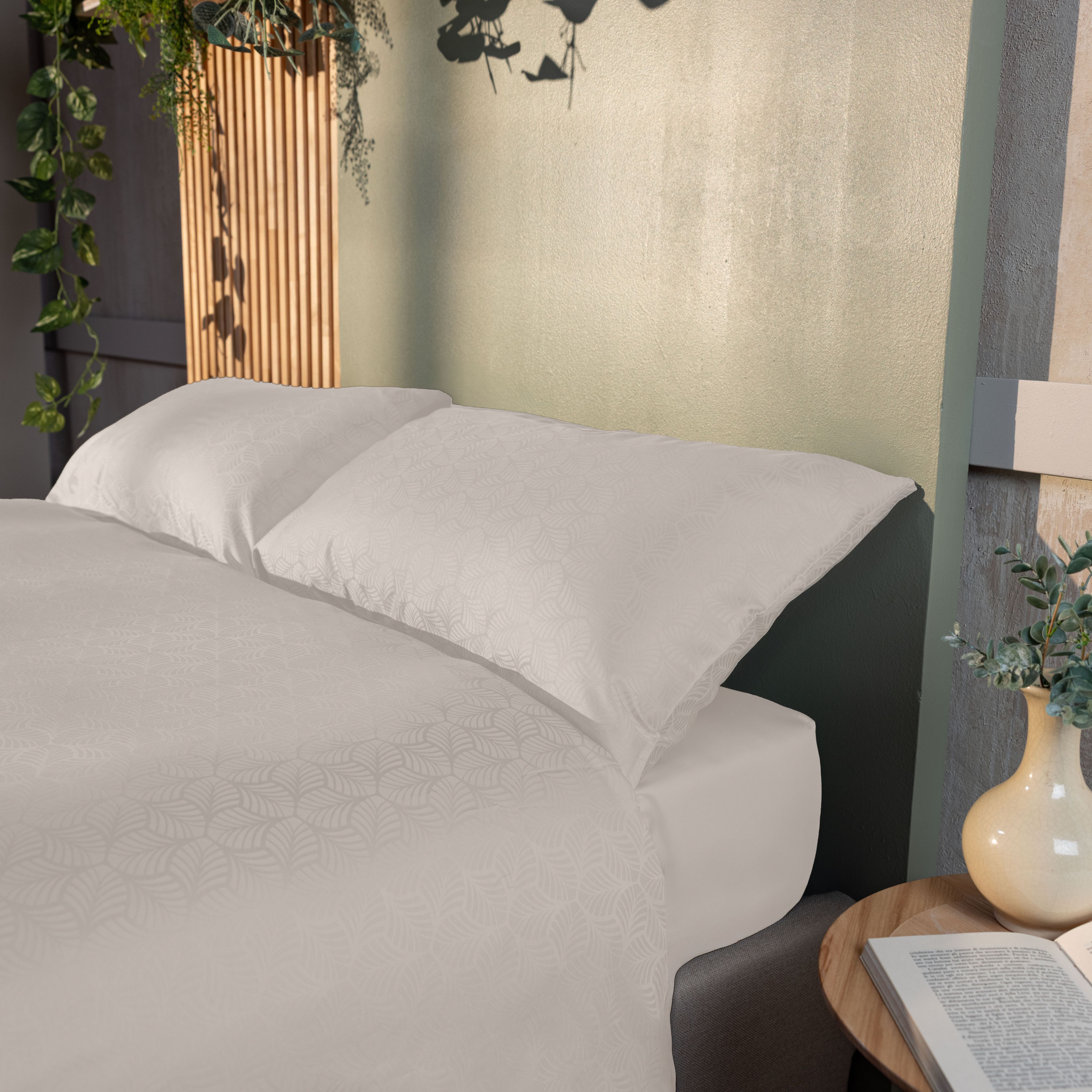 Northern Nights
Completo letto
matrimoniale Mantua
in cotone Giza 250 TC