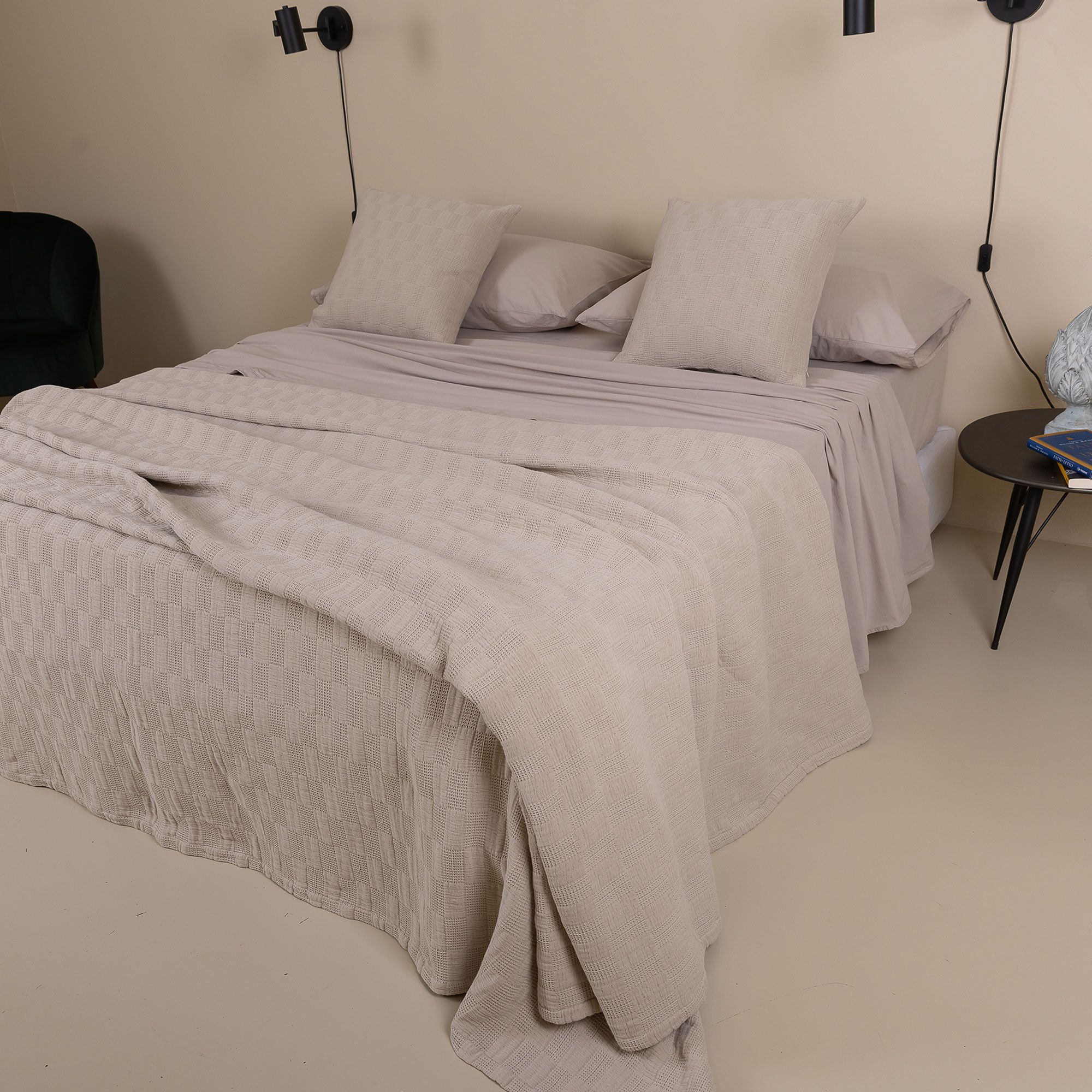 Ferò
Copriletto Soave
jacquard in cotone
doppia garza