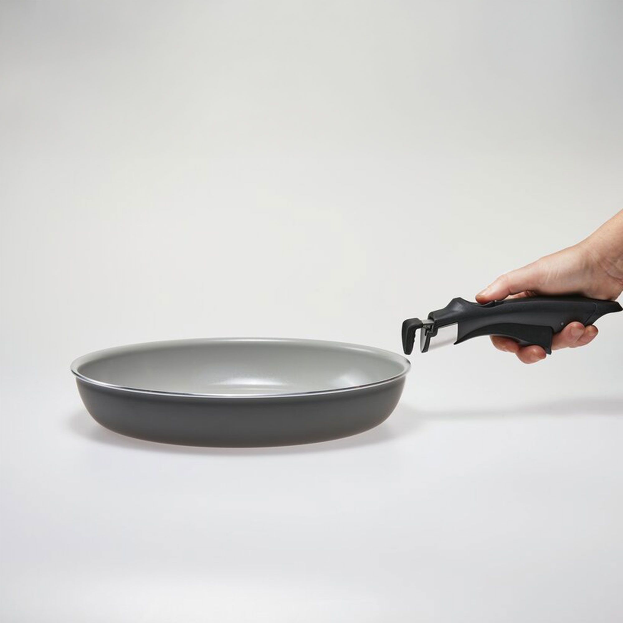 Moneta
Melodia Finegres
Padella Ø24 cm